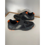 CADD98 basket noir et orange, atemi 3