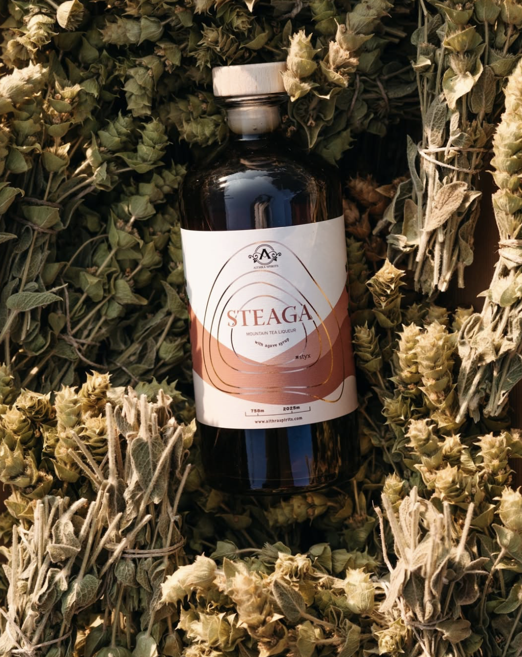 STEAGA LIQUEUR THE MONTAGNE AITHRA SPIRITS 6