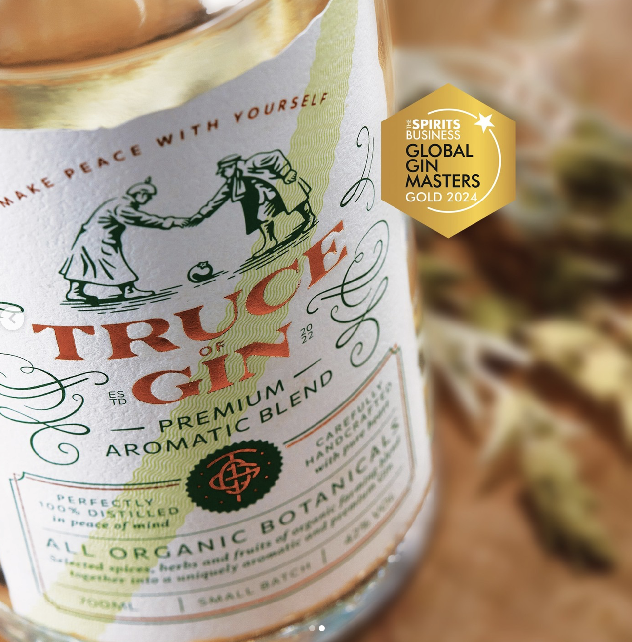 TRUCE_OF_GIN_ORGANIC_BIO_ANTONAKAKIS_4