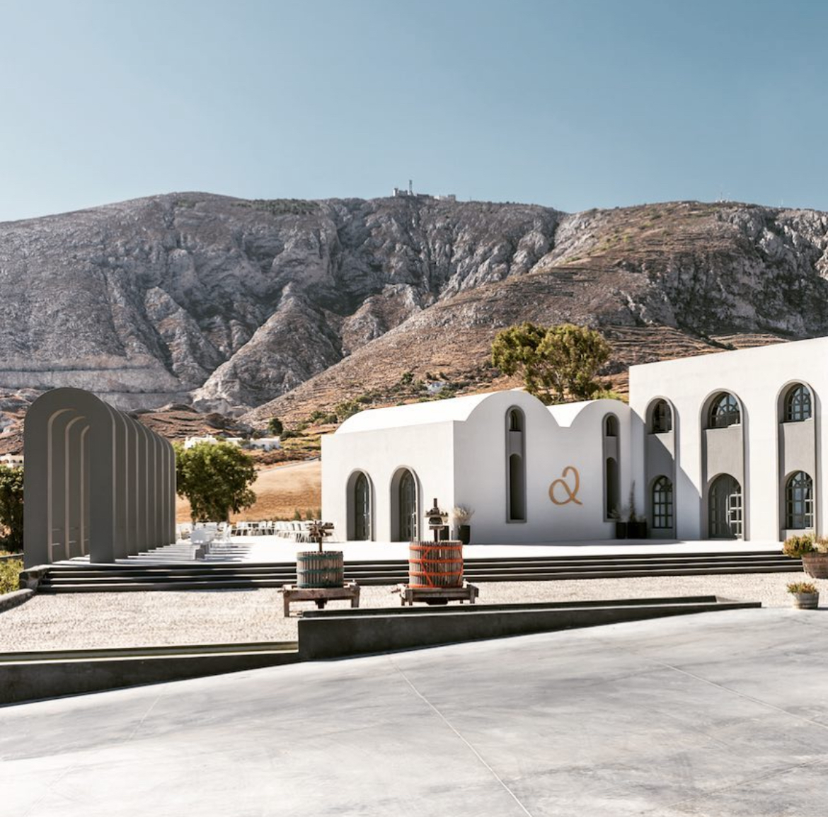Argyros_Estate