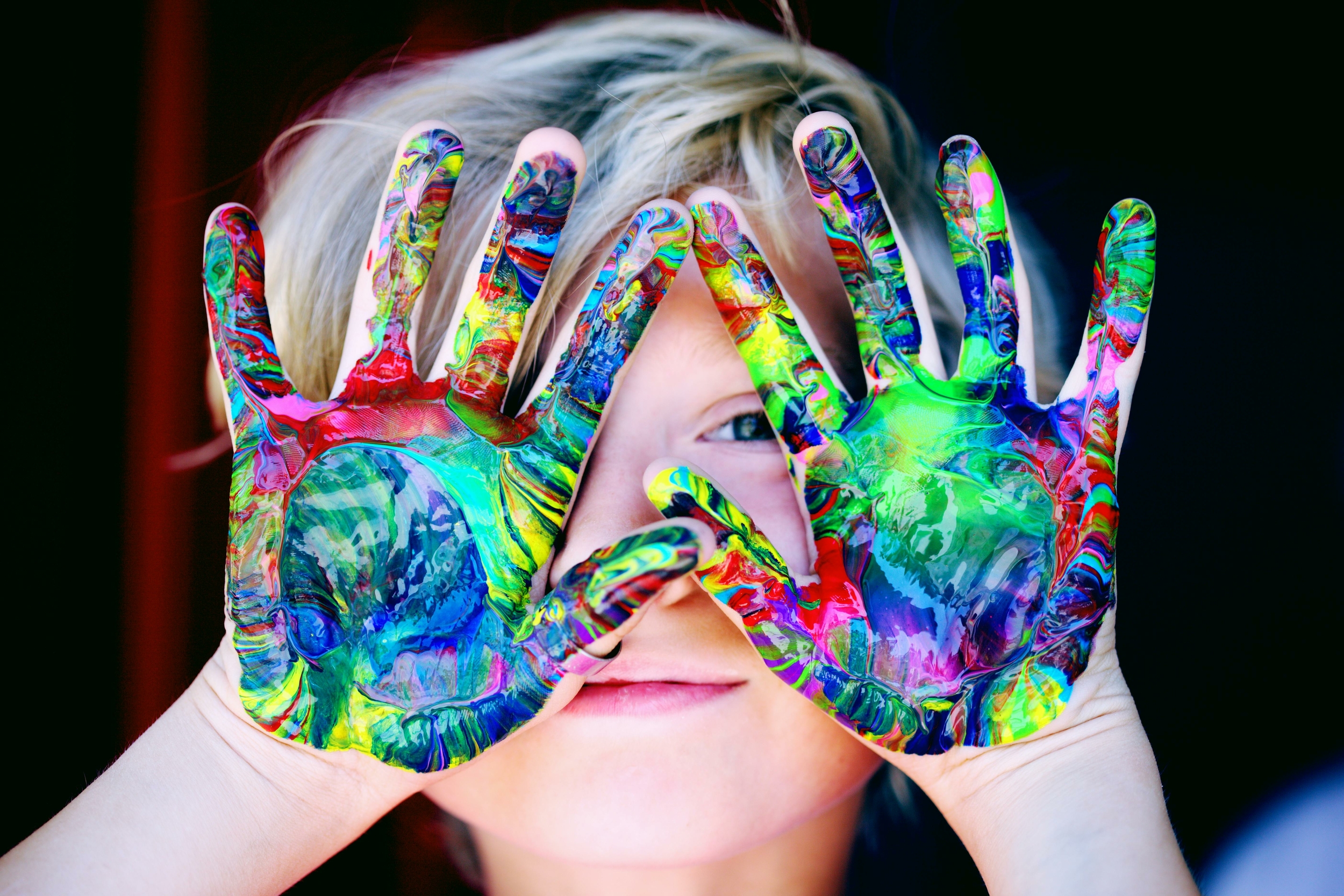 peinture enfant main