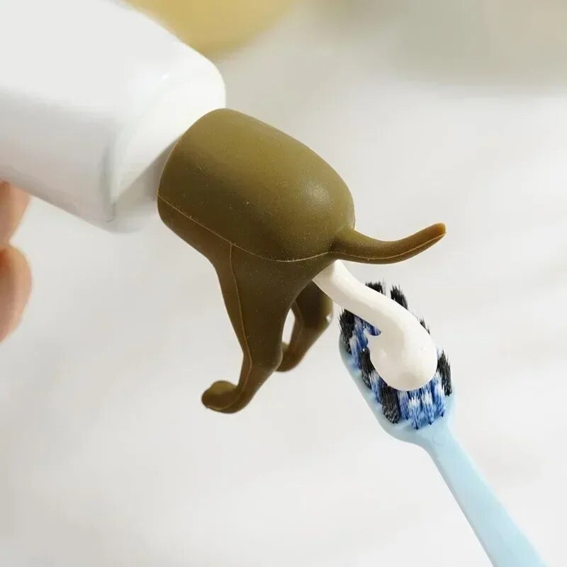 Bouchon-de-distributeur-de-dentifrice-pour-caca-de-chien-bouchon-de-dentifrice-pour-vomi-gadgets-amusants