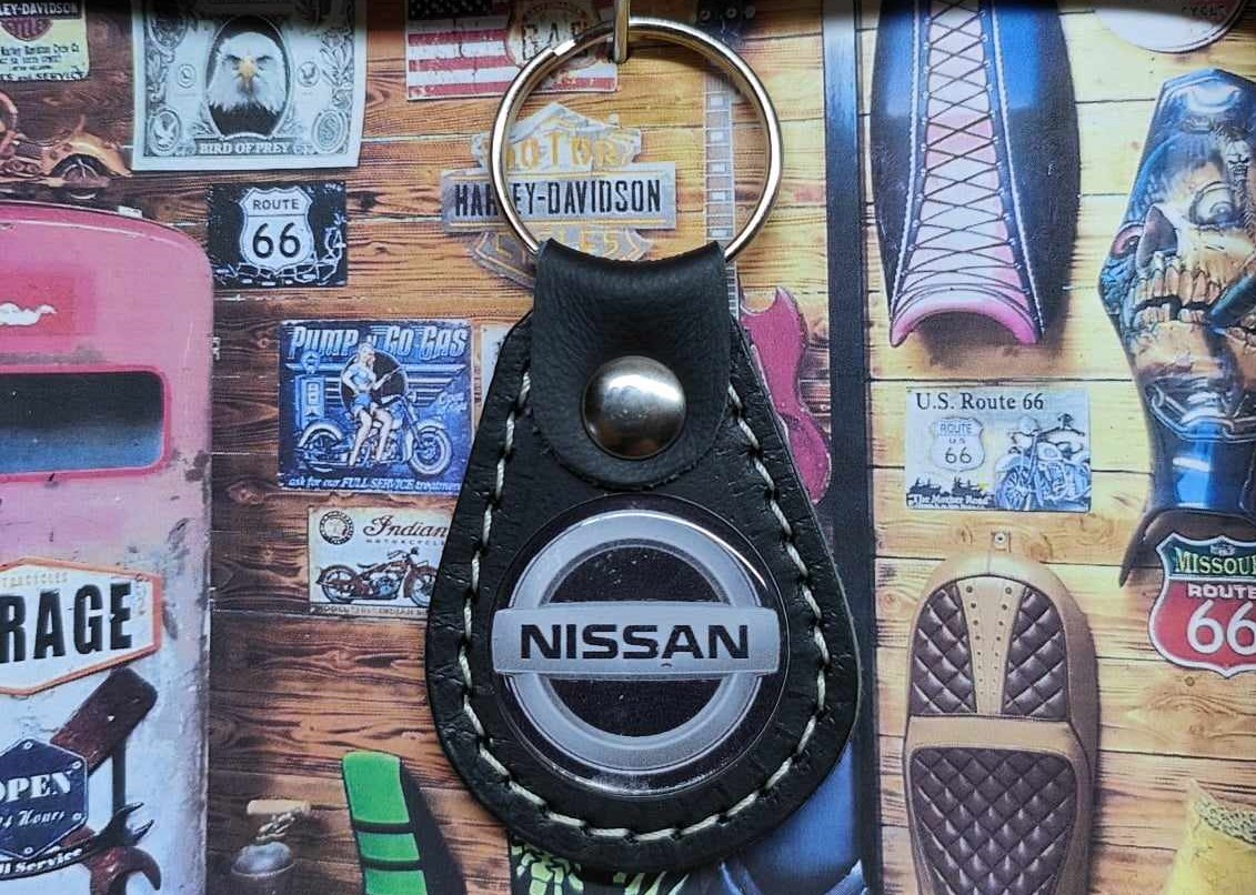 porte clés  Nissan