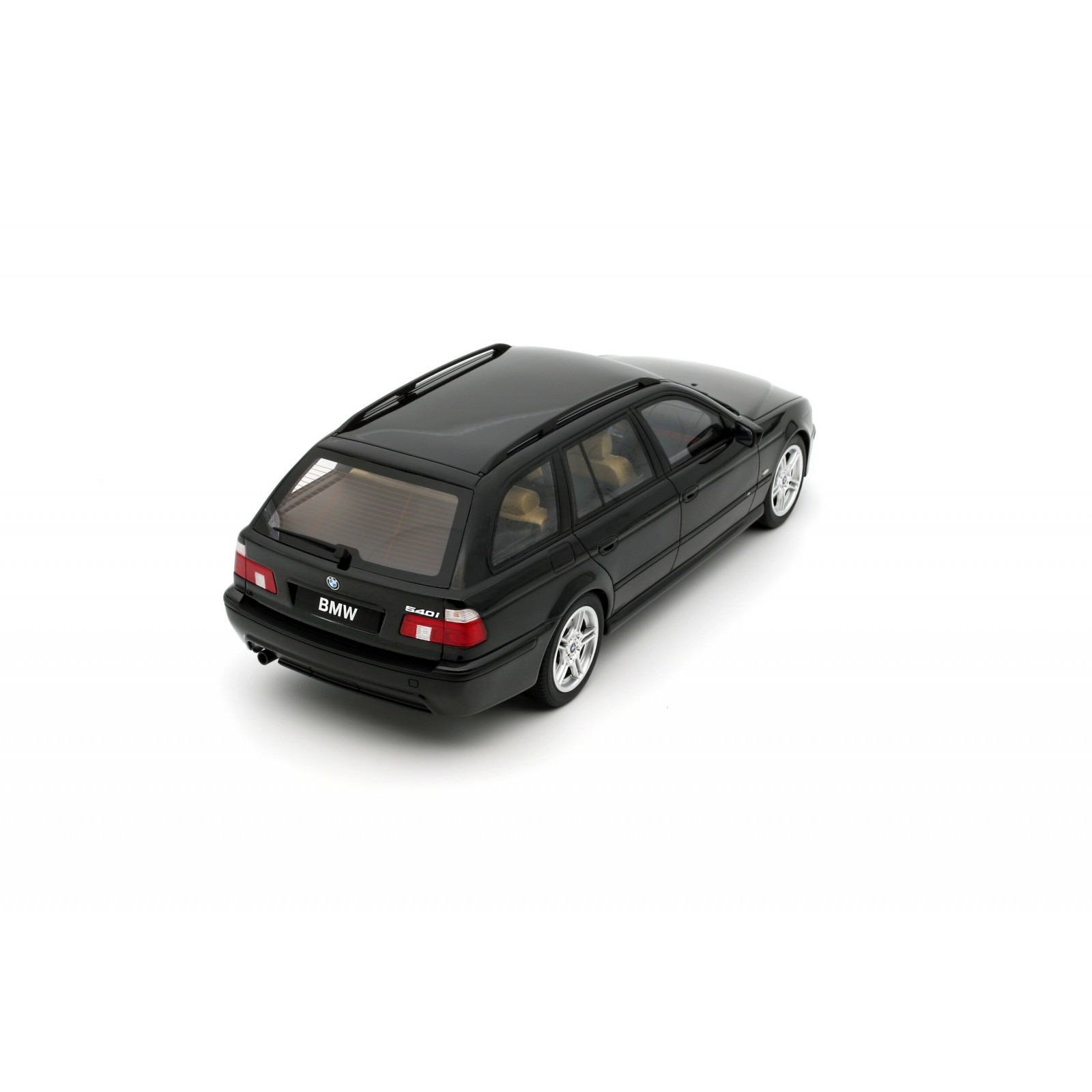 bmw-e39-540-touring-m-pack