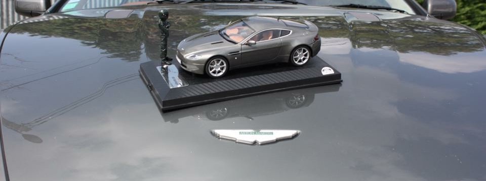 Aston Martin V8 Vantage