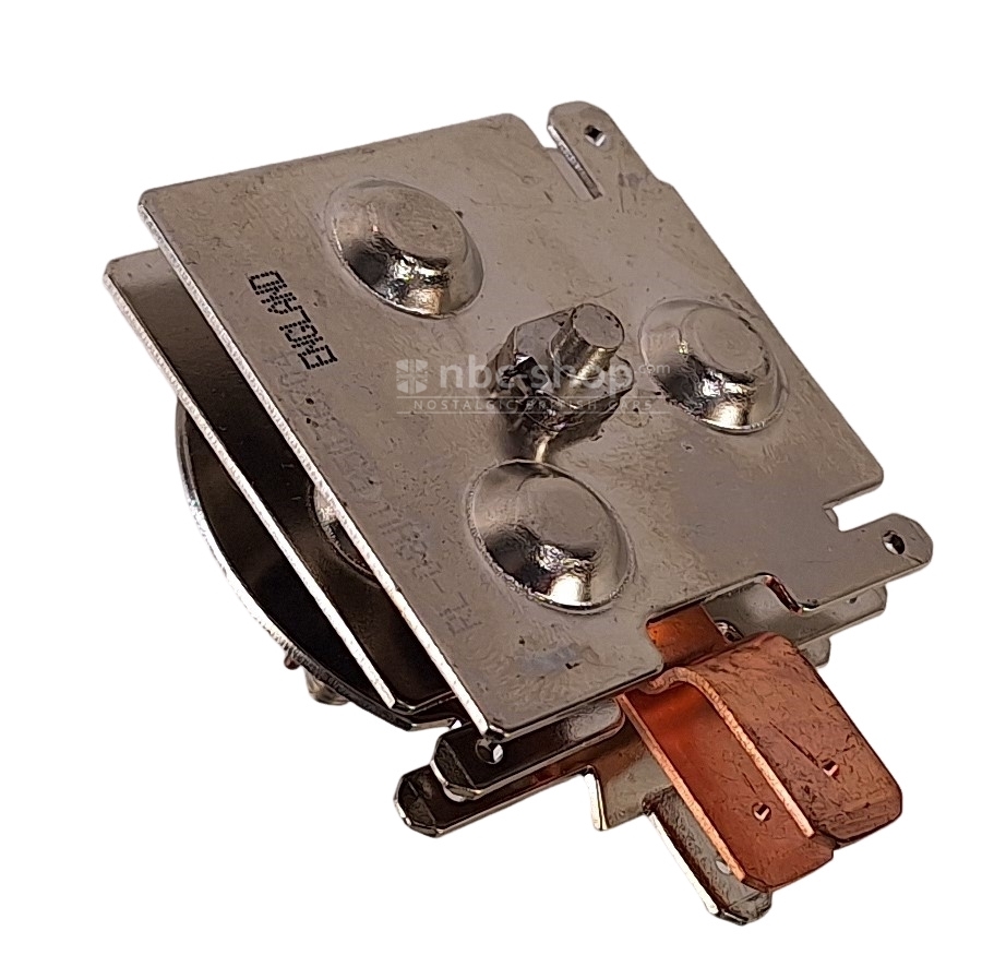 AEU4152 REGULATEUR DE TENSION D\'ALTERNATEUR 3 COSSES 15ACR-16ACR-17ACR