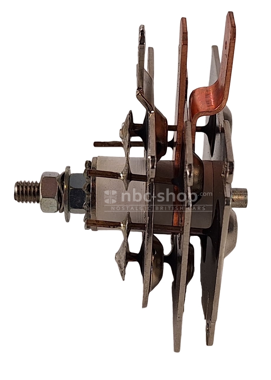 AEU4152 REGULATEUR DE TENSION DALTERNATEUR 3 COSSES 15ACR-16ACR nbc-shop 3
