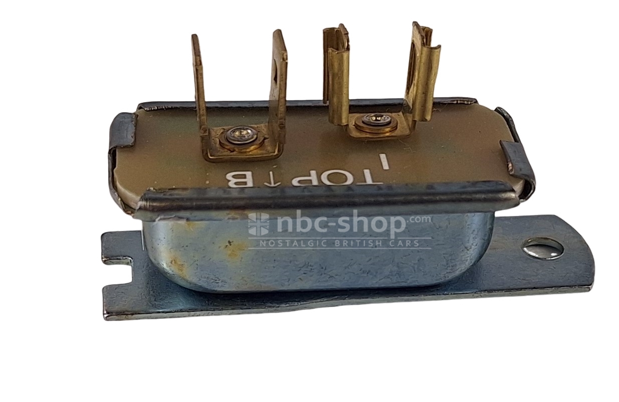 C34770A REGULATEUR DE TENSION POUR MINI - A LA MASSE POUR COMPTEUR CENTRAL
