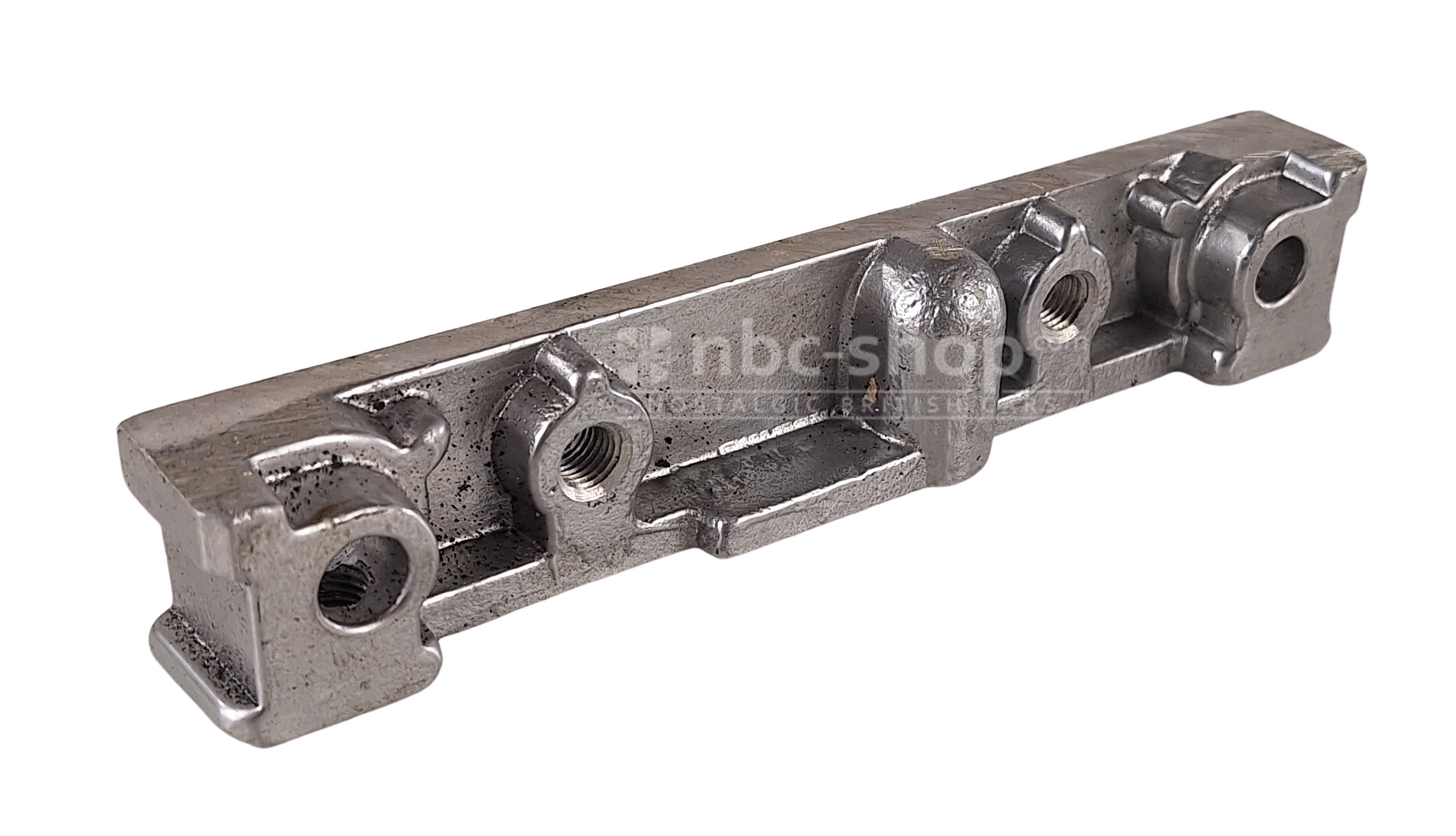 151134 RENFORT DE BLOC MOTEUR TRIUMPH SPTIFIRE 1500 TRIUMPH TR250 TR5 TR6 ET MIDGET 1500