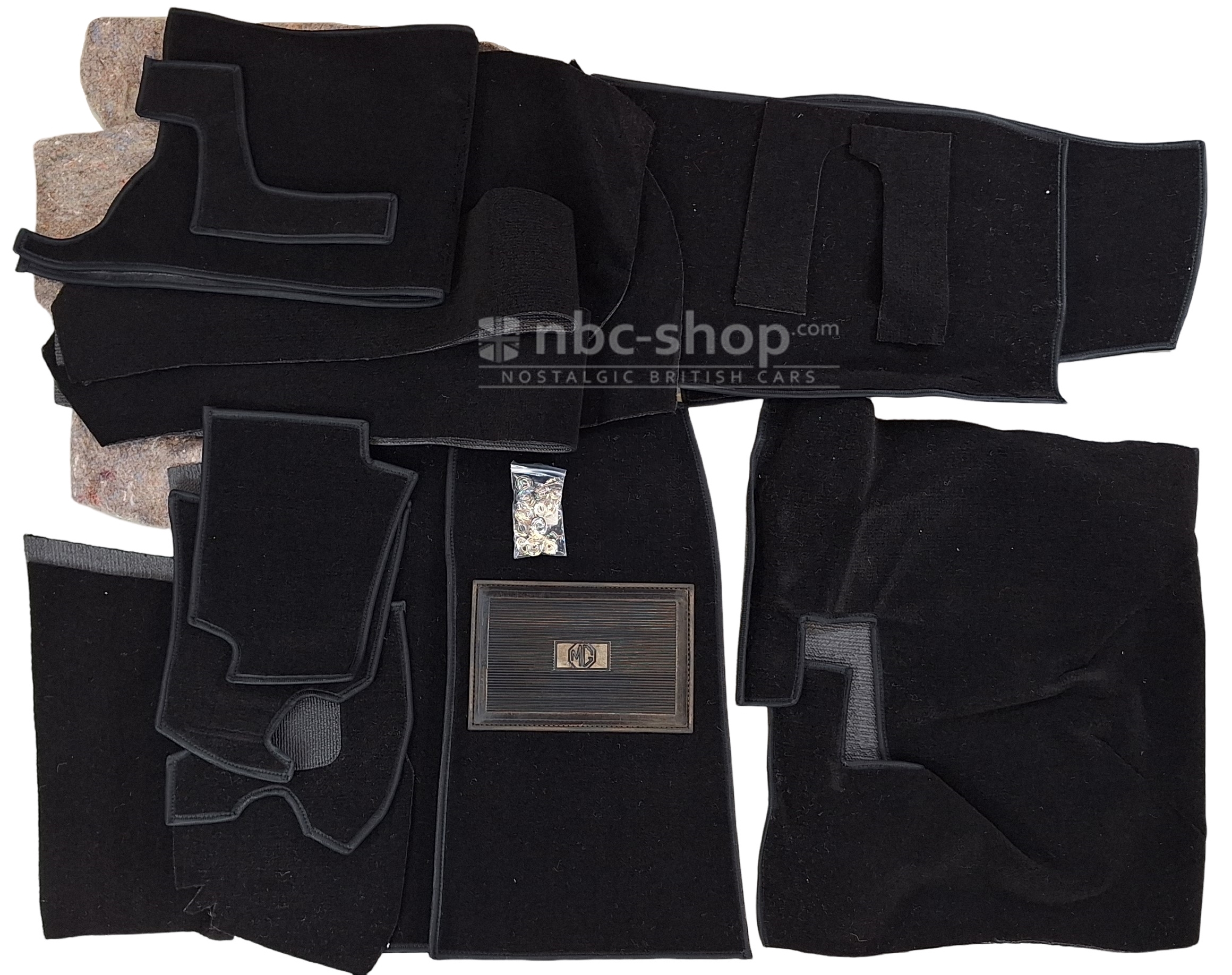 242-765 Kit de moquettes noires complet MGB GT 1962-1968 sauf moquette de coffre