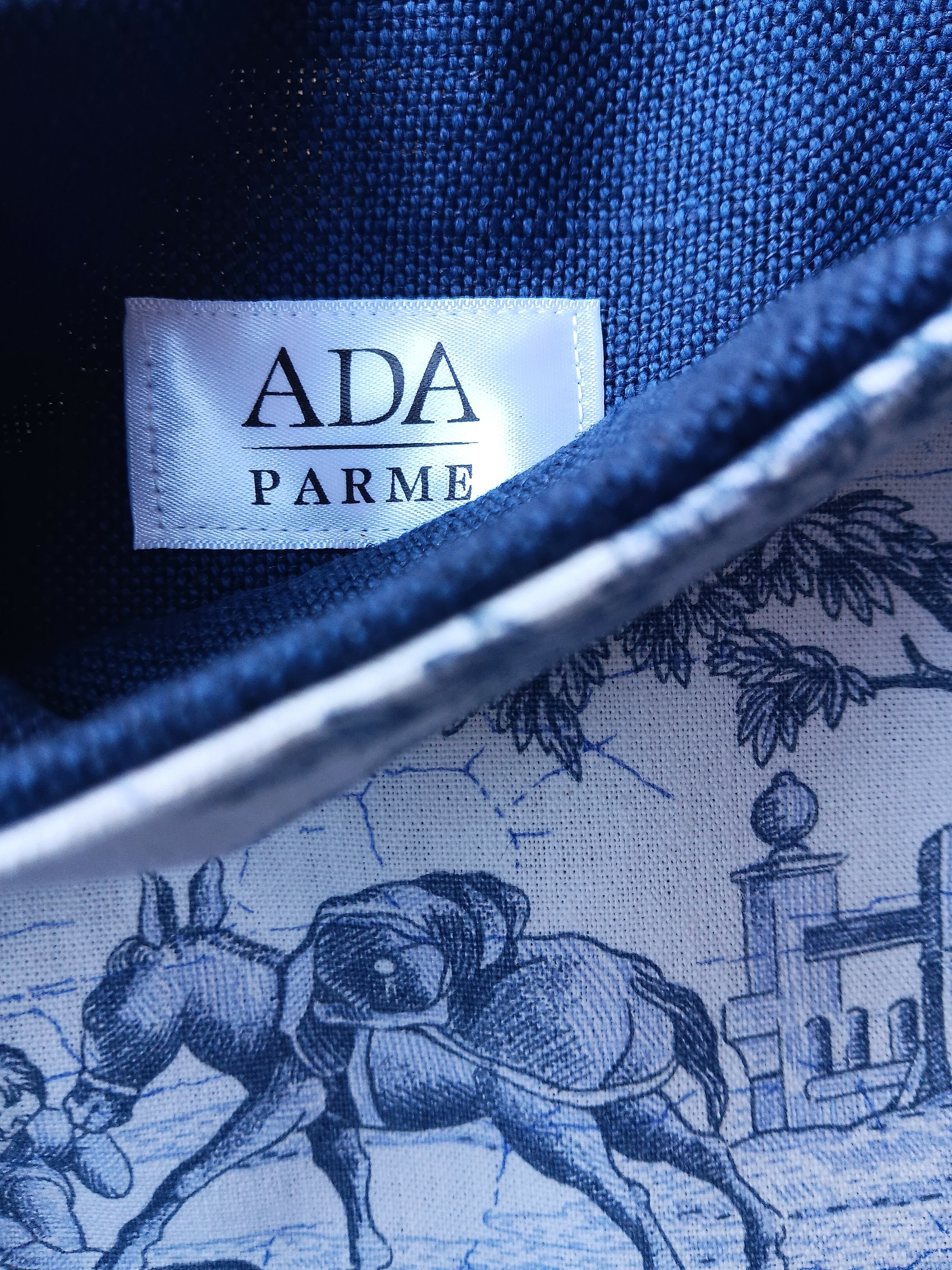 Pochette à livres toile de Jouy bleu foncé