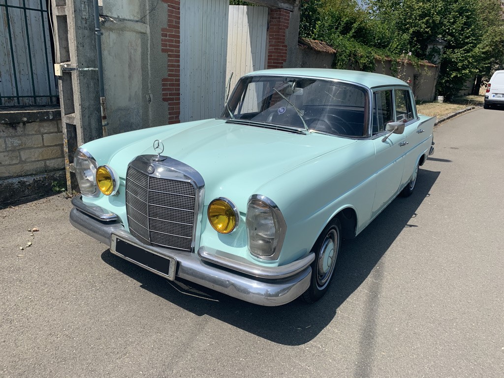 w111
