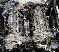 fuite liquide de refroidissement mercedes classe e Problème Fuite Liquide de Refroidissement Compartiment Moteur