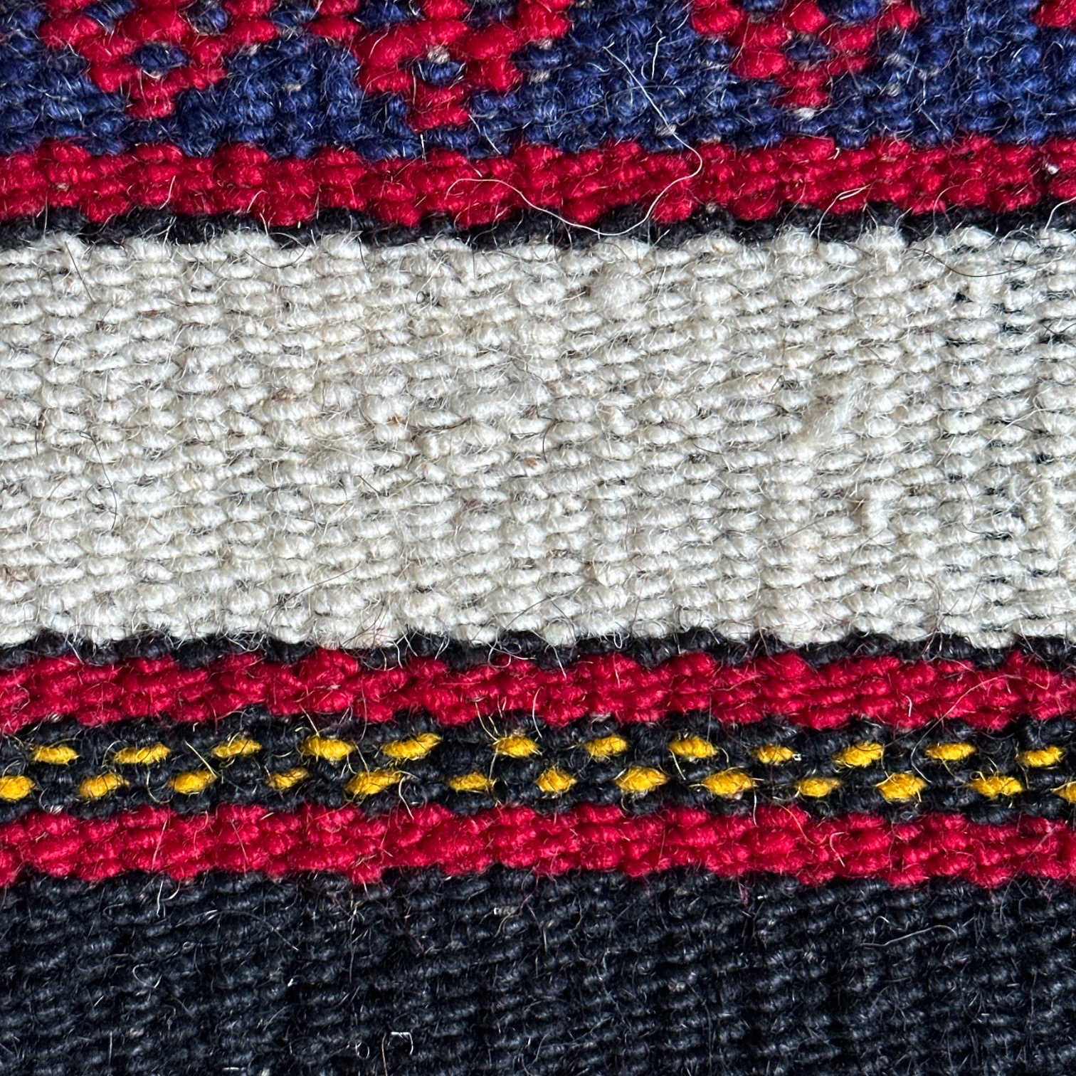 Tapis Bédouin Shawbak. TexTaSh. La Route des Rois. Lifestyle. Textile