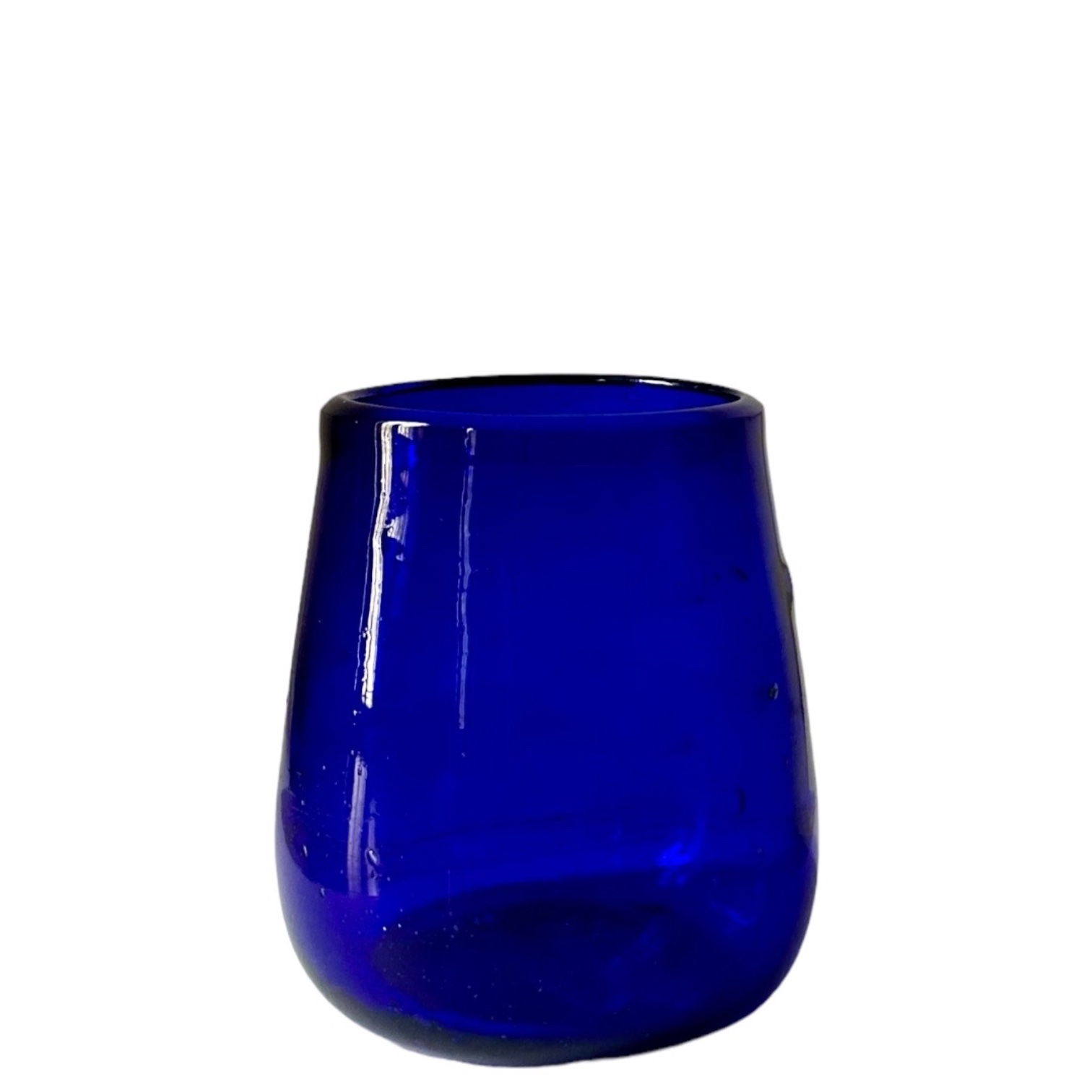 Verre Salomé bleu. versa2. La Route des Rois. Lifestyle. Verre soufflé Egypte