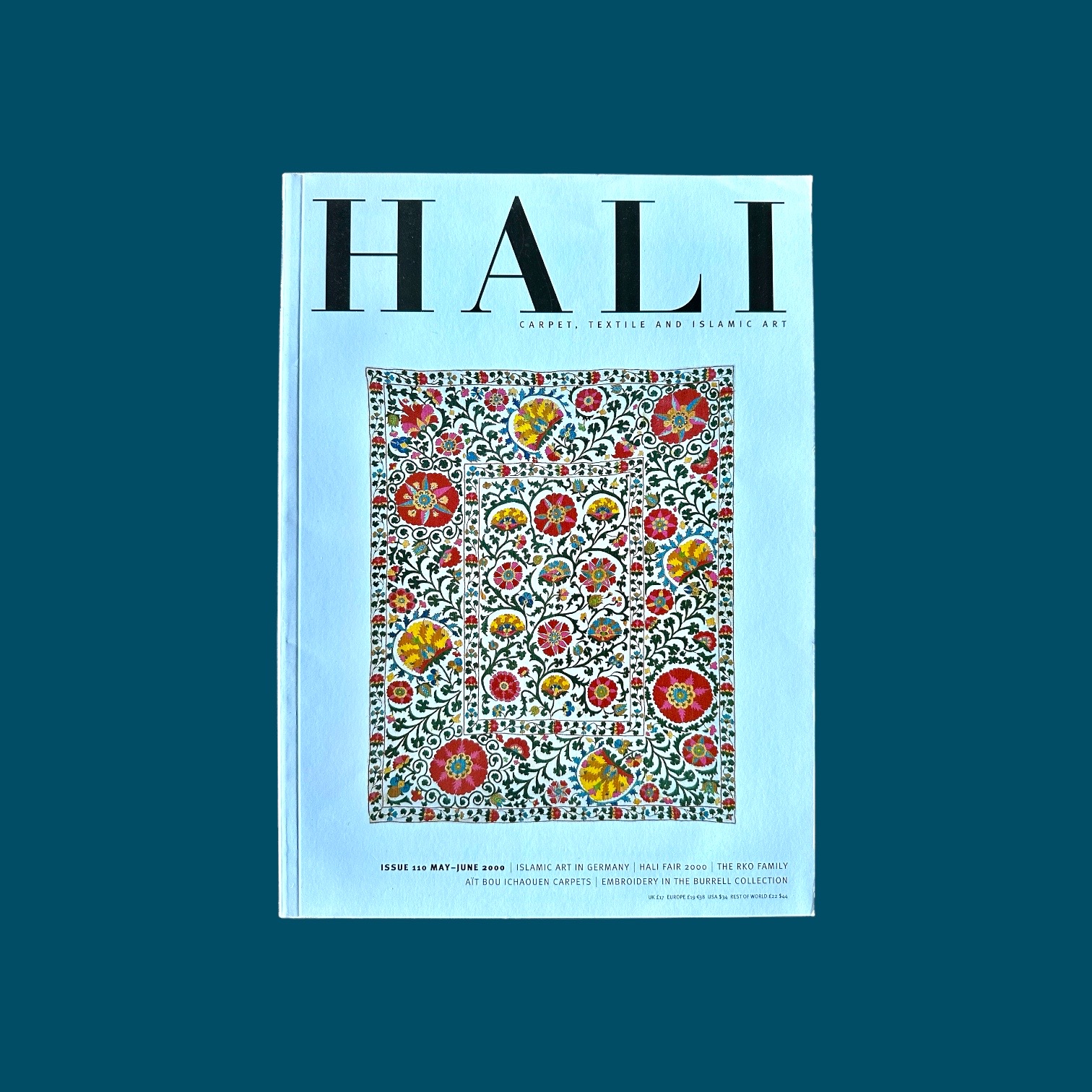 REVUE. HALI. Carpet textile and islamic art (200x300mm)