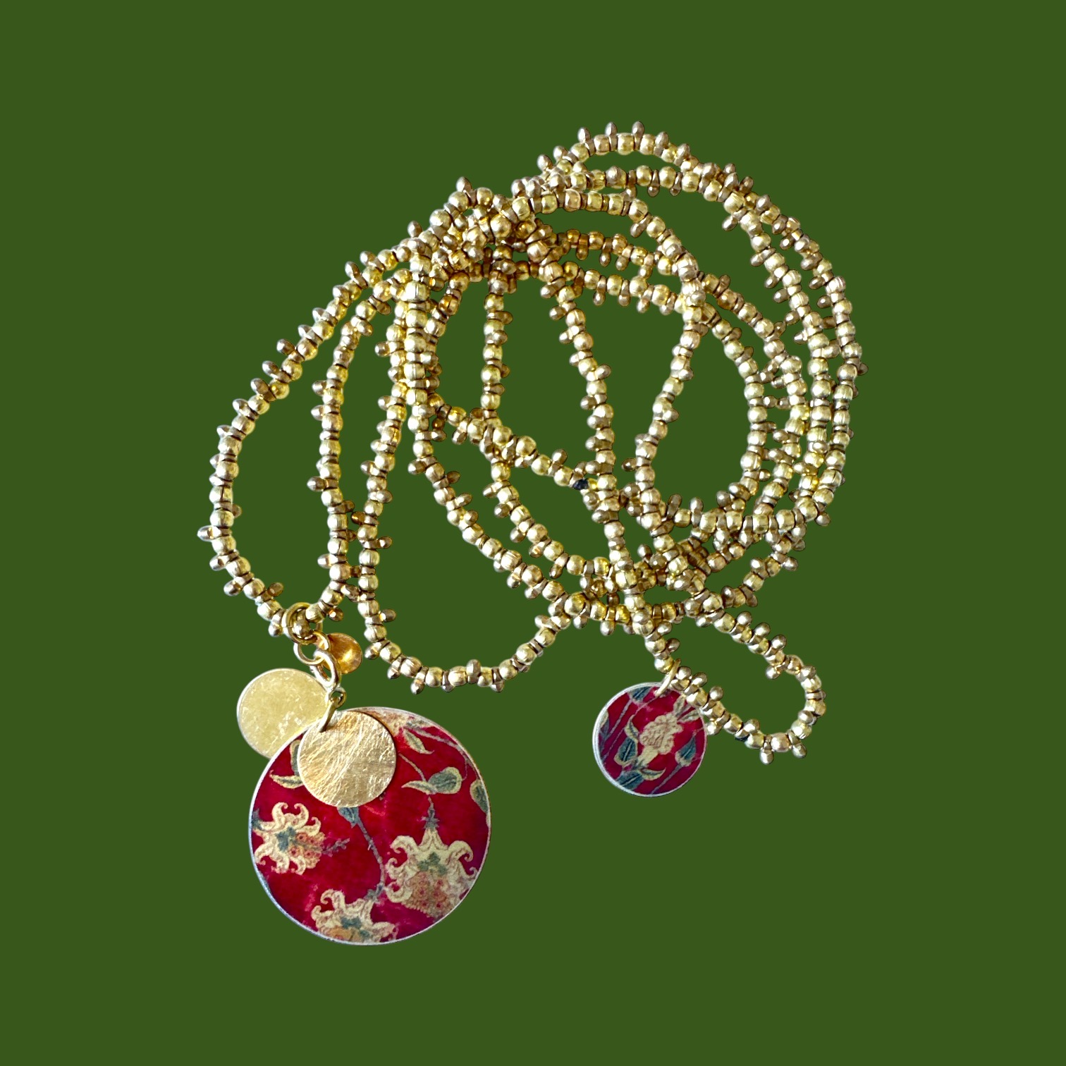 Collier Oneïssa Carmin et Antique Gold. XXX6. La Route des Rois. Lifestyle. Bijoux