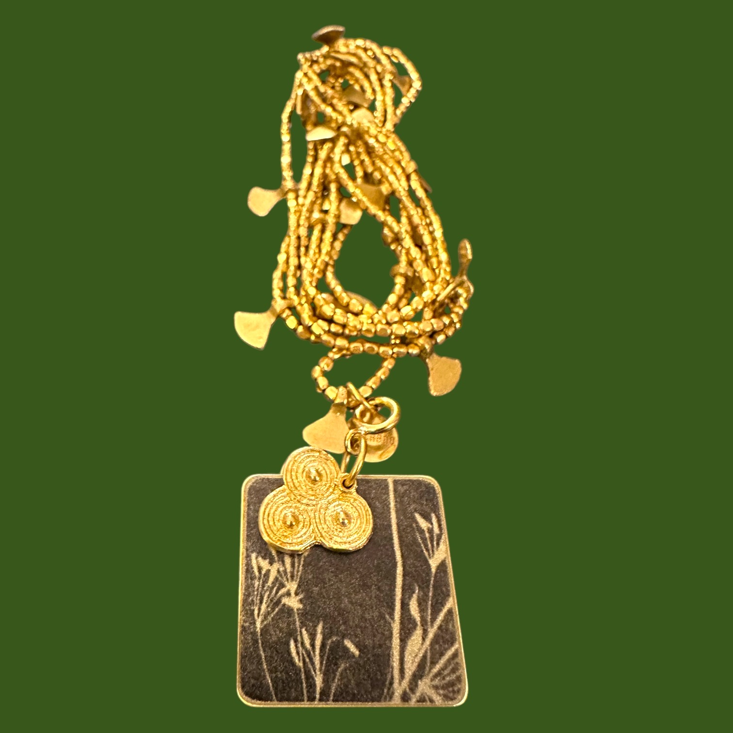 Collier Zaoura Noir et Cendre (71x2cm)