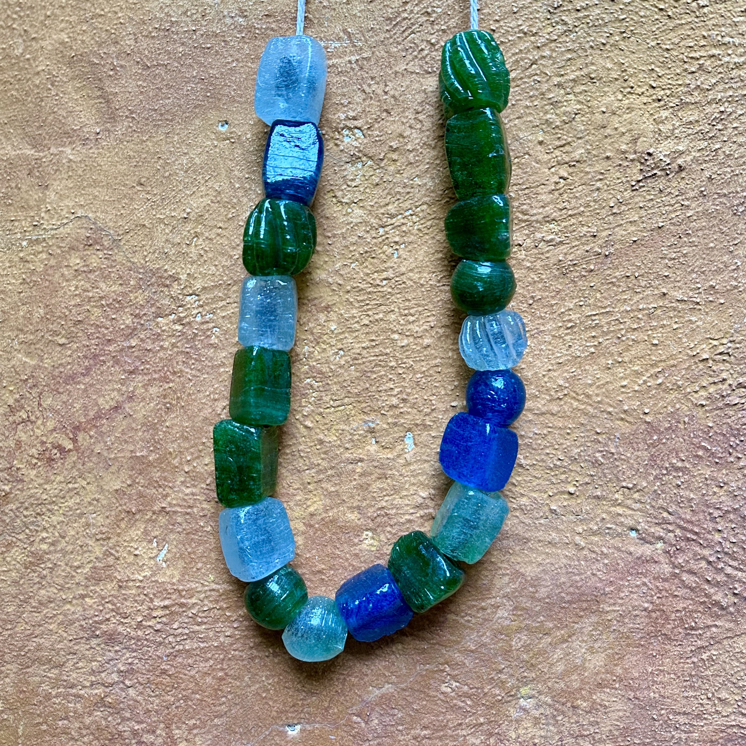 Collier Décoratif Pâte de Verre. VerCol7 La Route des Rois. Lifestyle. Pâte de Verre Décorative
