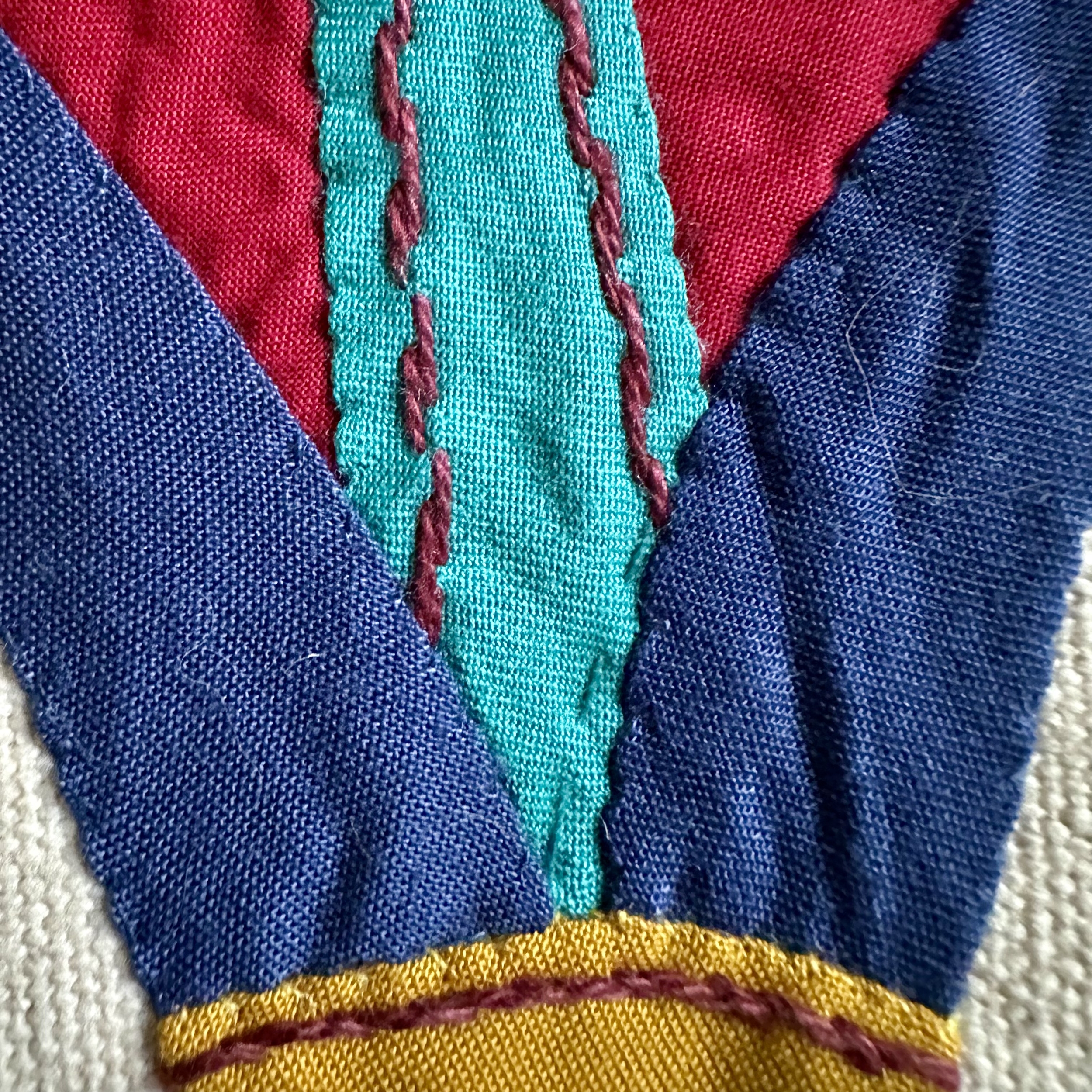 Coussin KHAYAMEYA: TexCKh15. La Route des Rois. Lifestyle. Textile