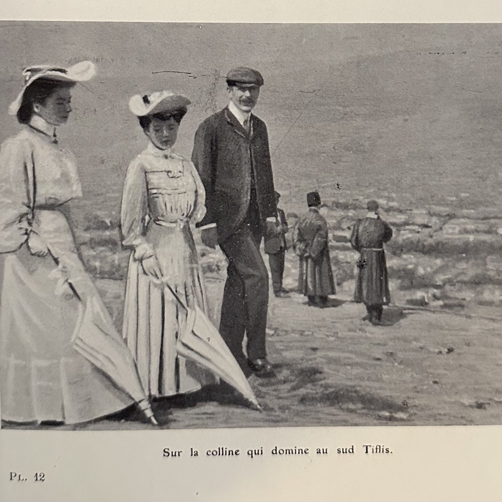 ANET Claude: Les Roses dIspahan. La Perse en Automobile à travers la Russie et le Caucase.. La Route des Rois. Librairie. Voyage