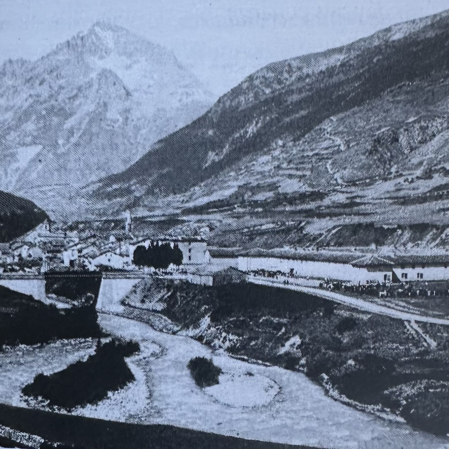 MARNÉZY Alain : Maurienne Terre Humaine. La Route des Rois. Librairie. Histoire