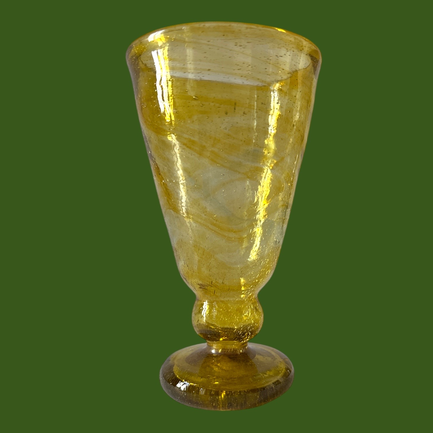 Verre à pied Jafar doré Egypte. VerJa1. La Route des Rois. Lifestyle. Verres Soufflés Egypte