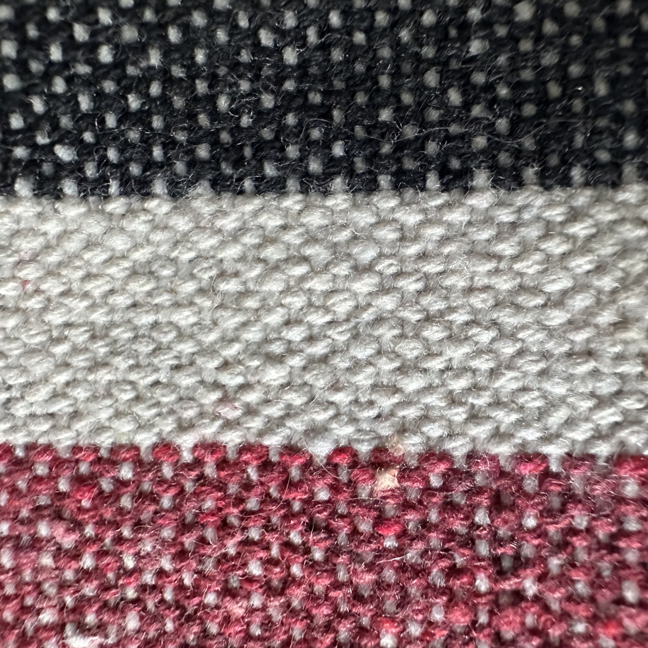 Coussin Sharit. TexCSh1. La Route des Rois. Lifestyle. Textile