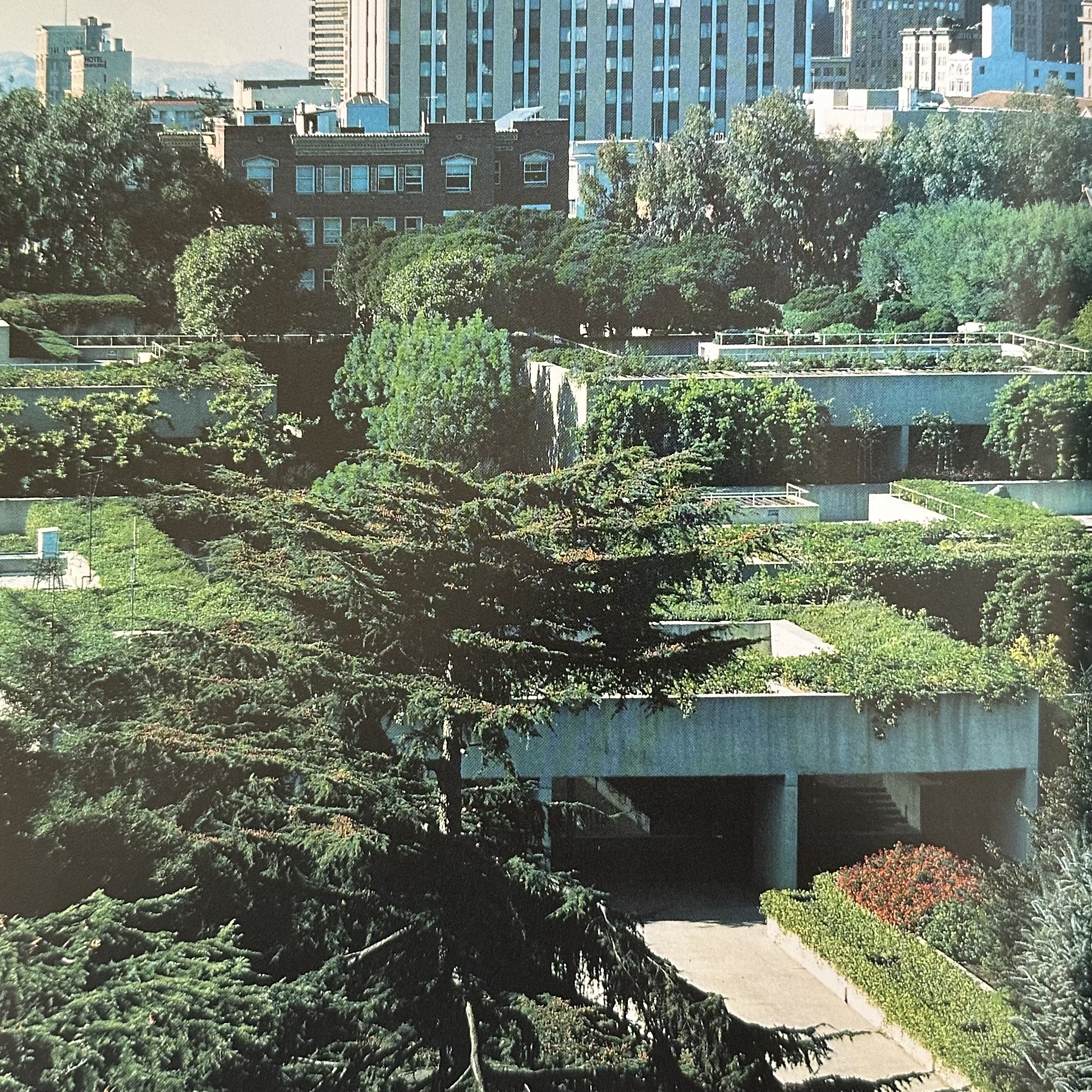 PIGEAT Jean-Paul : Parcs et Jardins contremporains. La Route des Rois. Librairie. Jardin/Ecologie