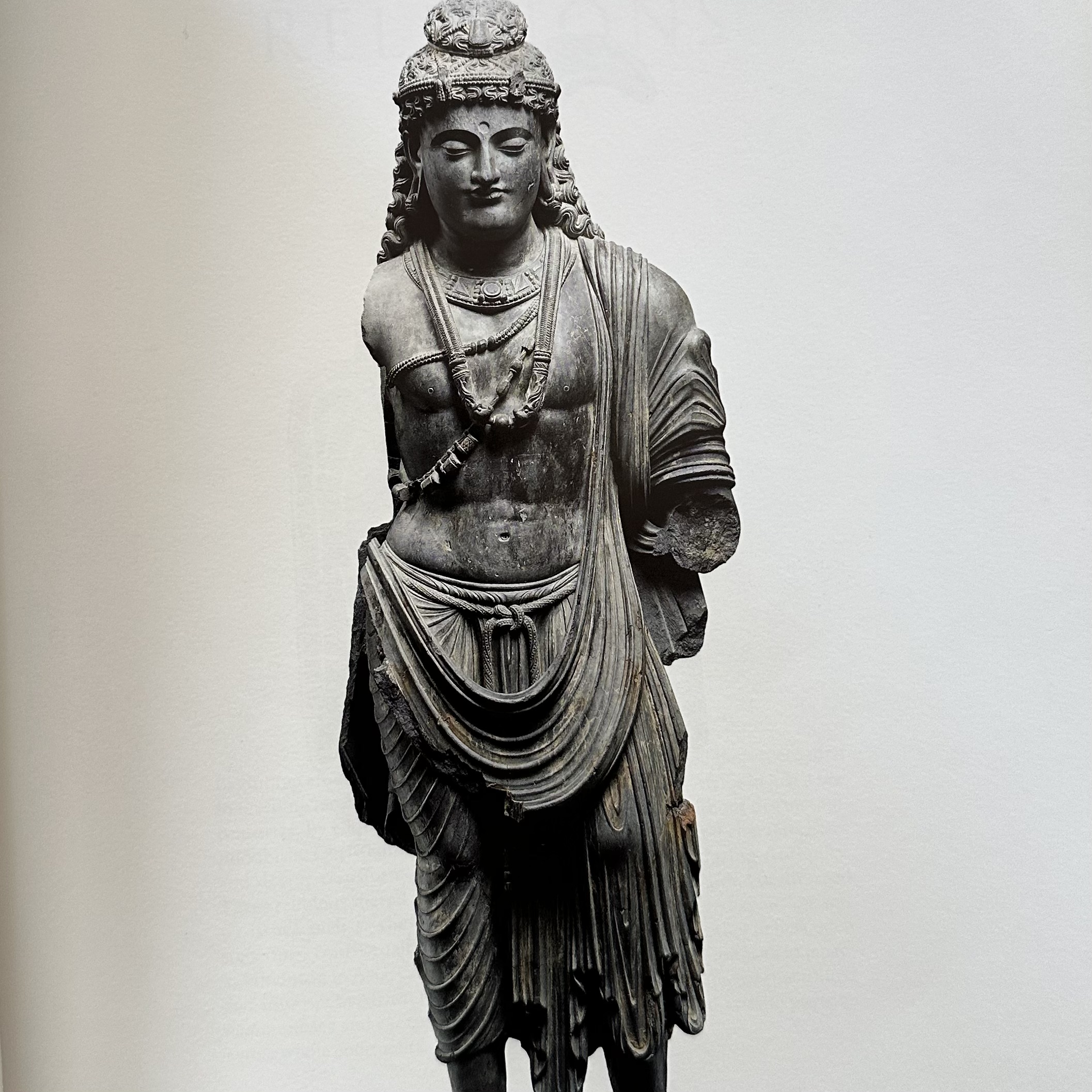 CHARNIER J-F : Louvre Abu Dhabi Masterpieces of the collection. La Route des Rois. Librairie. Art. Artisanat