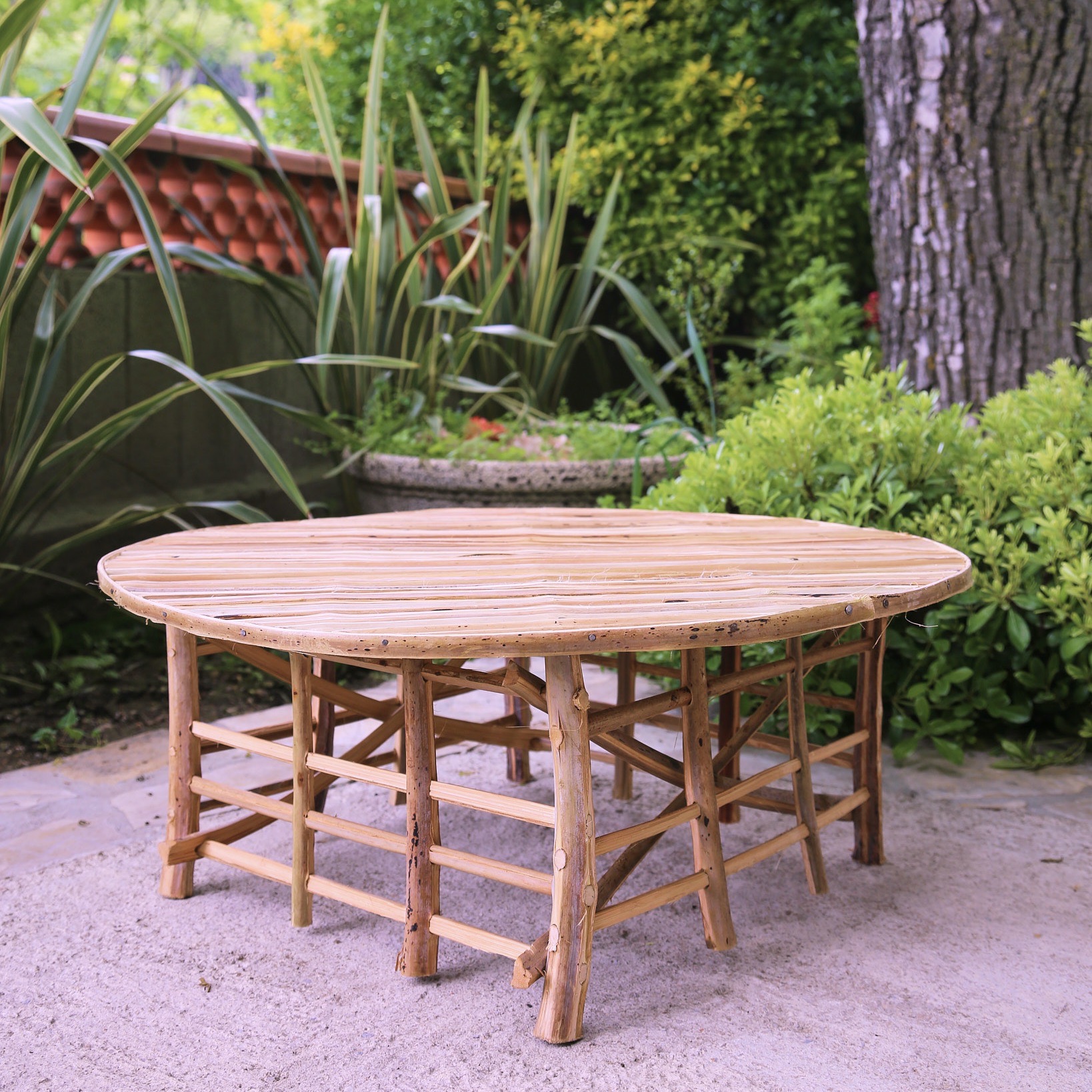 Meuble Artisanal en Bois de Palmier Dattier-Table basse Nadim-Egypte. MobPTN. La Route des Rois. Lifestyle. Mobilier artisanal