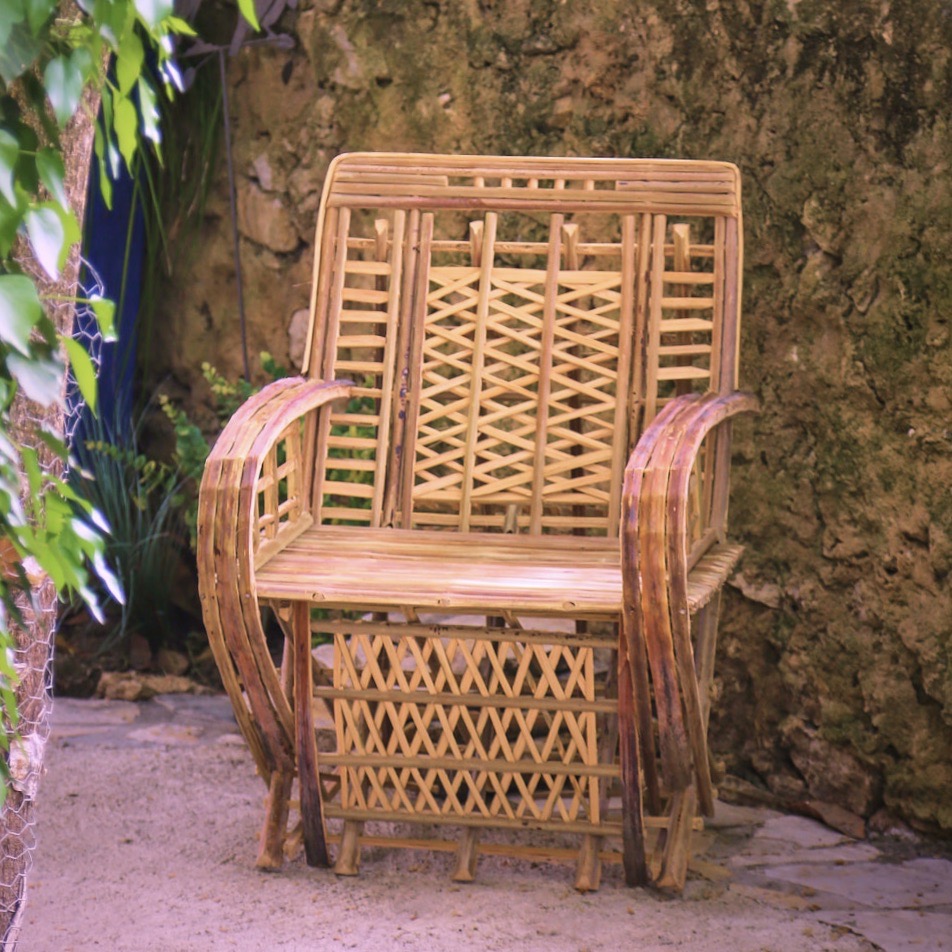 Meuble Artisanal en Bois de Palmier Dattier-Fauteuil Arioso-Egypte-MobAriF. La Route des Rois. Lifestyle. Mobilier artisanal