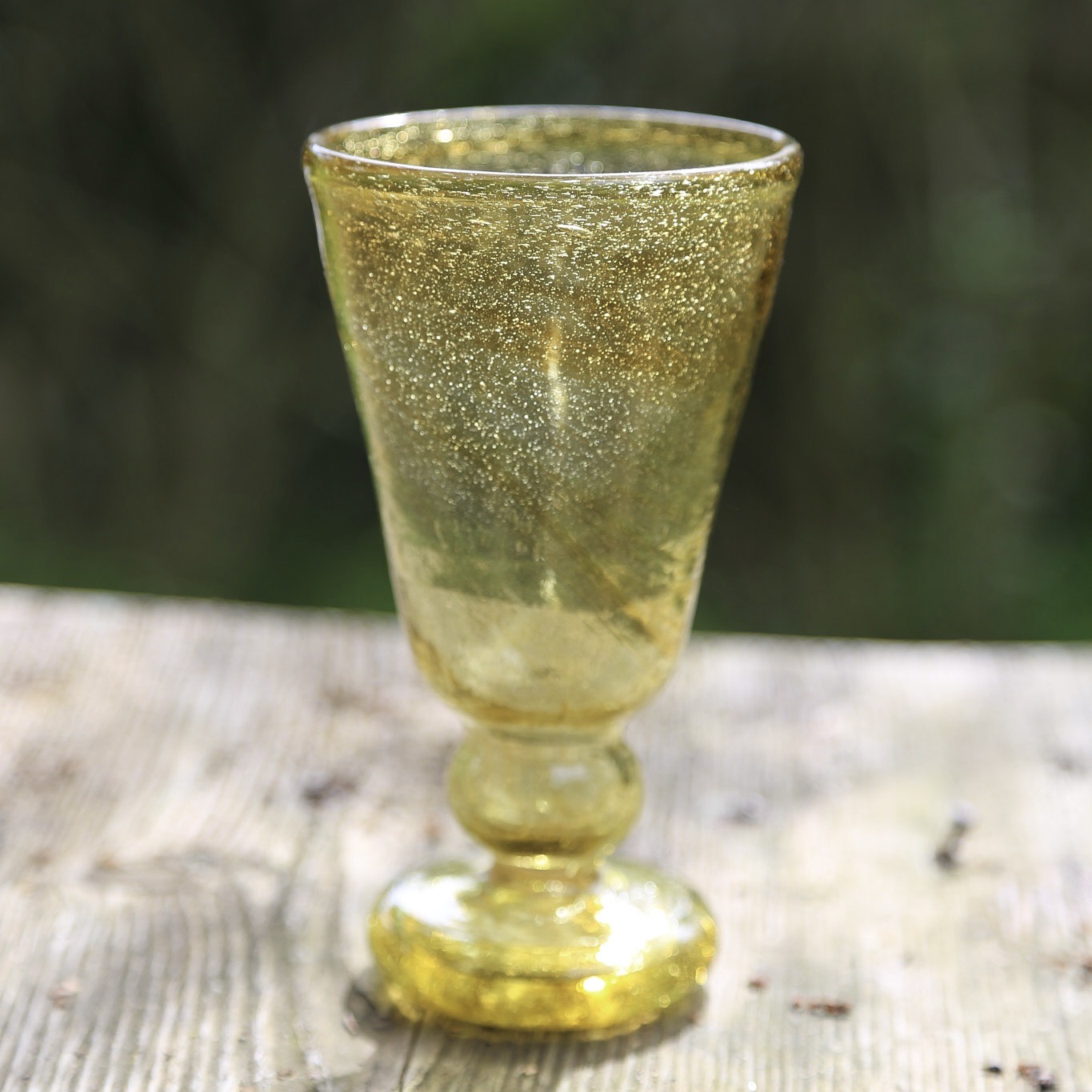 Verre à pied Jafar doré Egypte. VerJa1. La Route des Rois. Lifestyle. Verres Soufflés Egypte
