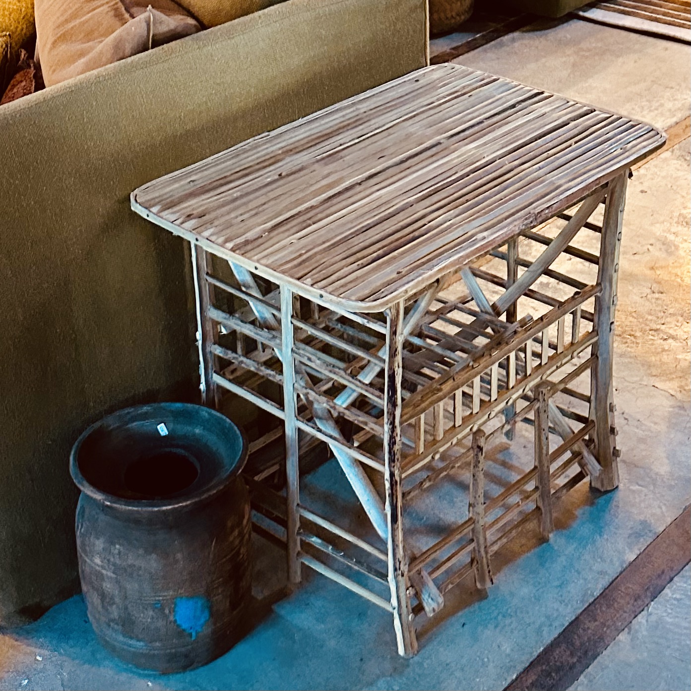 Meuble Artisanal en Bois de Palmier Dattier-Table Aria-Egypte. MobArT. La Route des Rois. Lifestyle. Mobilier artisanal