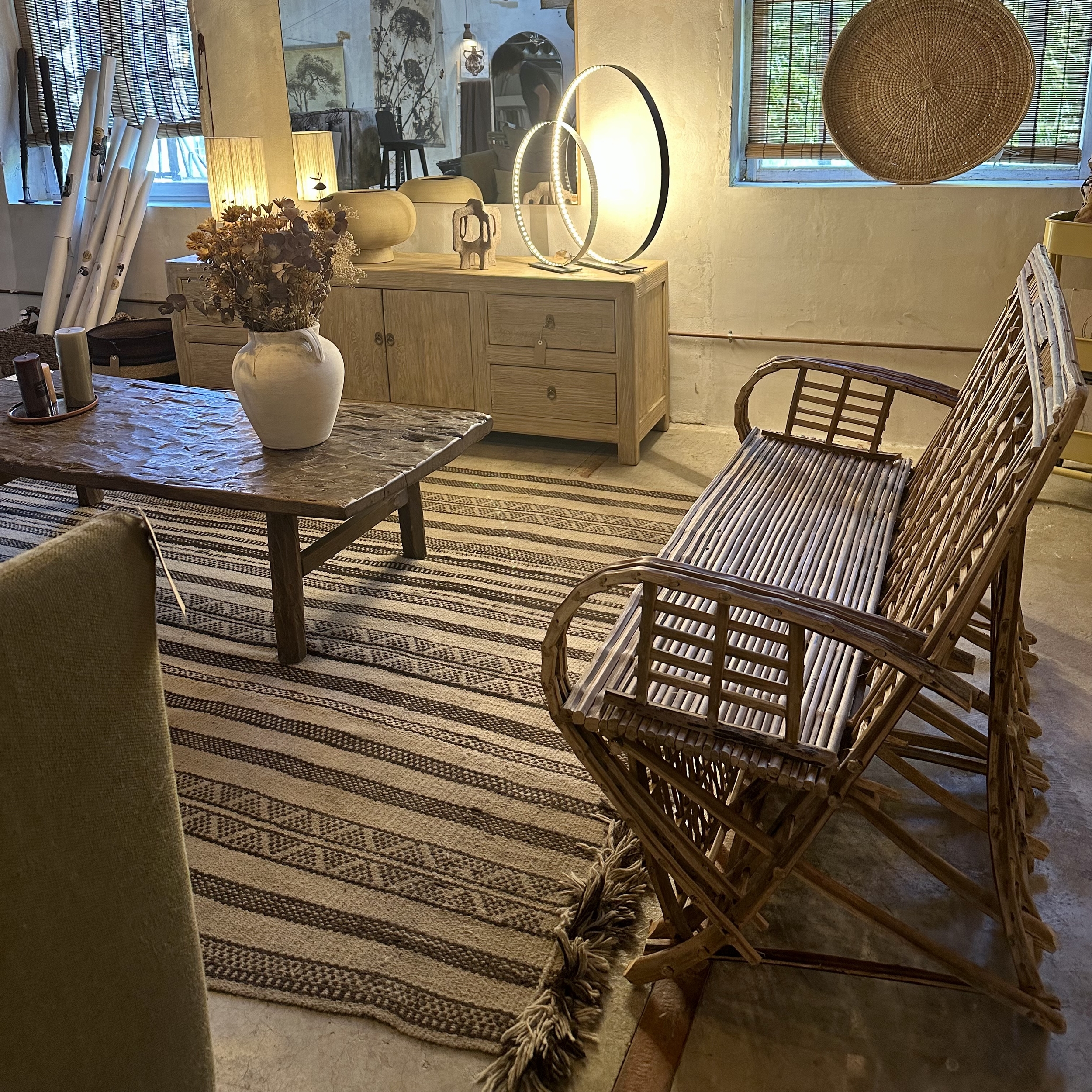 Meuble Artisanal en Bois de Palmier Dattier-banquette Thiqa-Egypte. MobPBT. La Route des Rois. Lifestyle. Mobilier artisanal