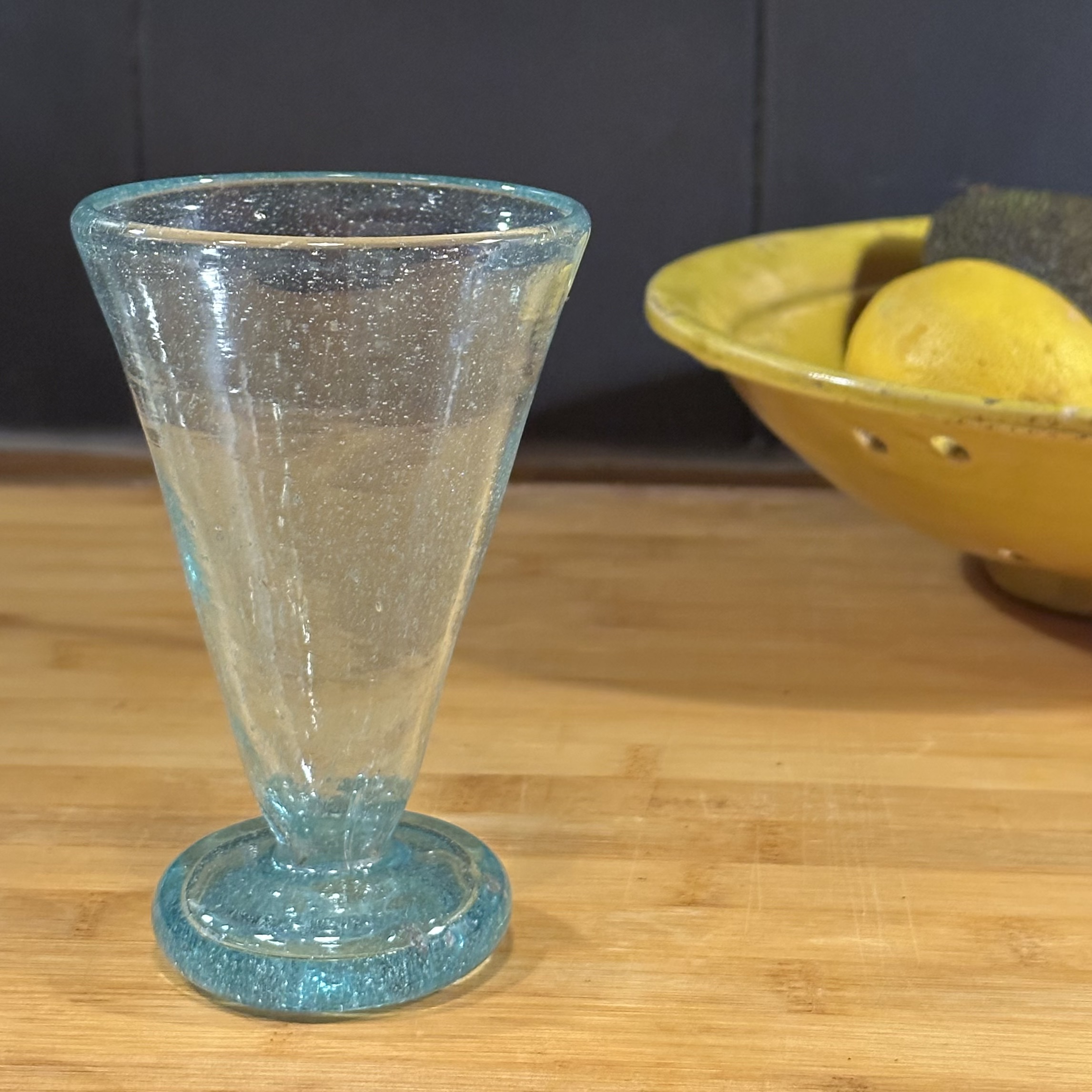 Verre / Coupe Noor bleu menthe. VerNo4. La Route des Rois. Lifestyle. Verre soufflé Egypte