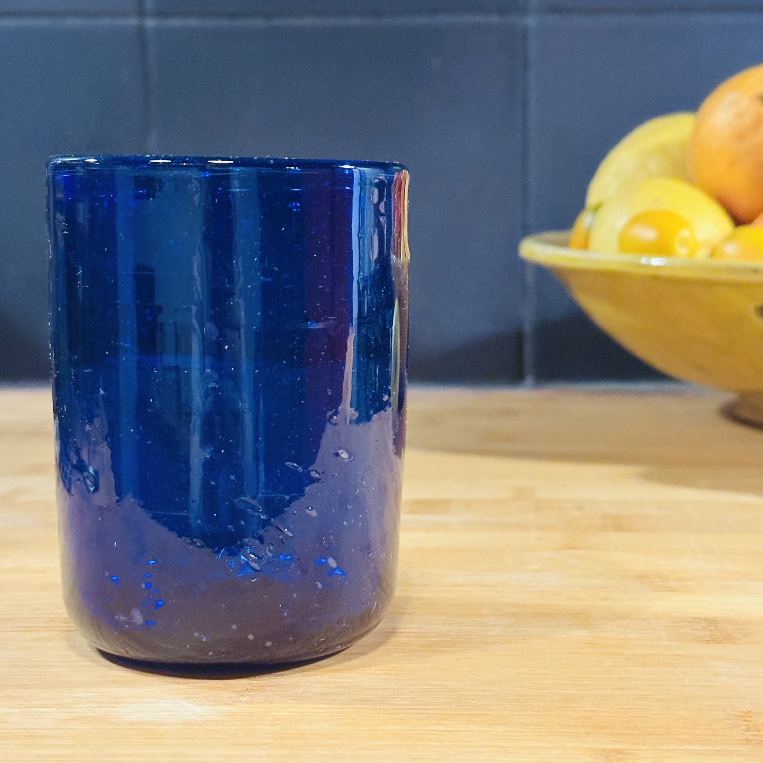 Verre Palantir bleu Egypte. VerPa6. La Route des Rois. Lifestyle. Verre soufflé Egypte