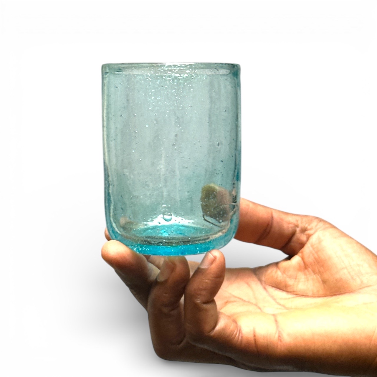 Verre Palantir bleu menthe. VerPa7. La Route des Rois. Lifestyle. Verres Soufflés Egypte