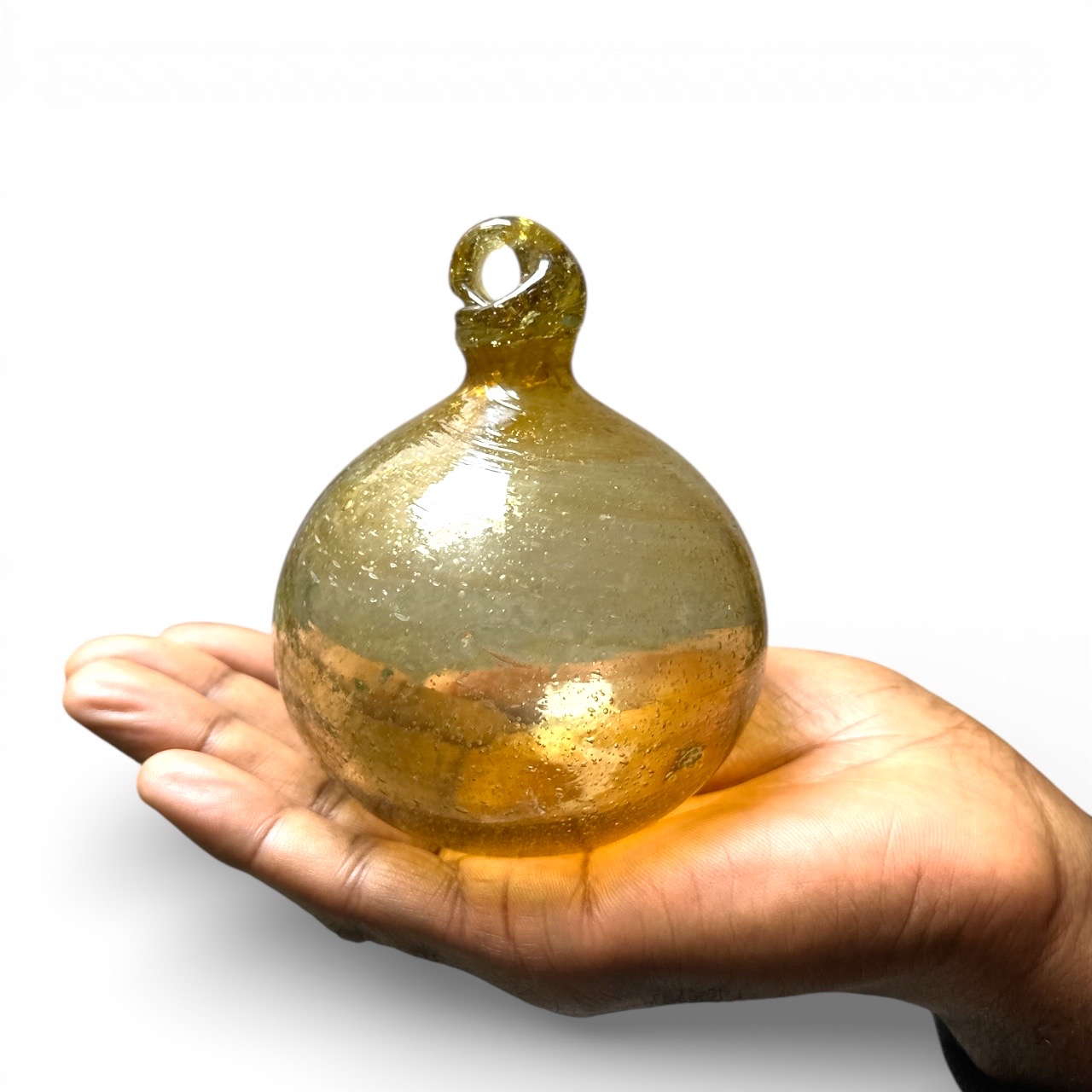 Boule de verre dorée. Aurora Egypte. Medium. VerBou23. Lifestyle. Pâte de Verre Décorative