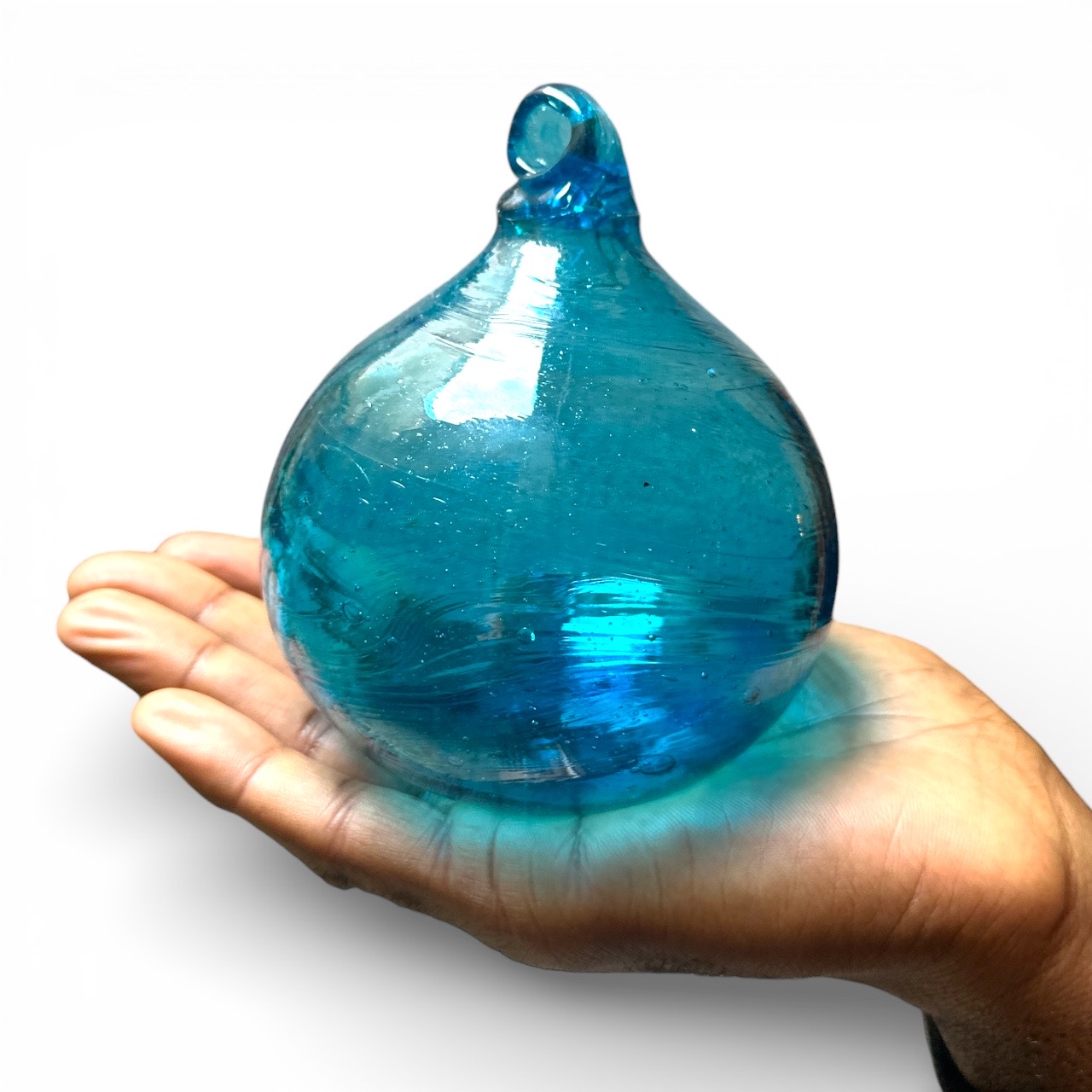 Boule de verre turquoise Aurora Egypte. Medium Large. VerBou15. Lifestyle. Pâte de Verre Décorative