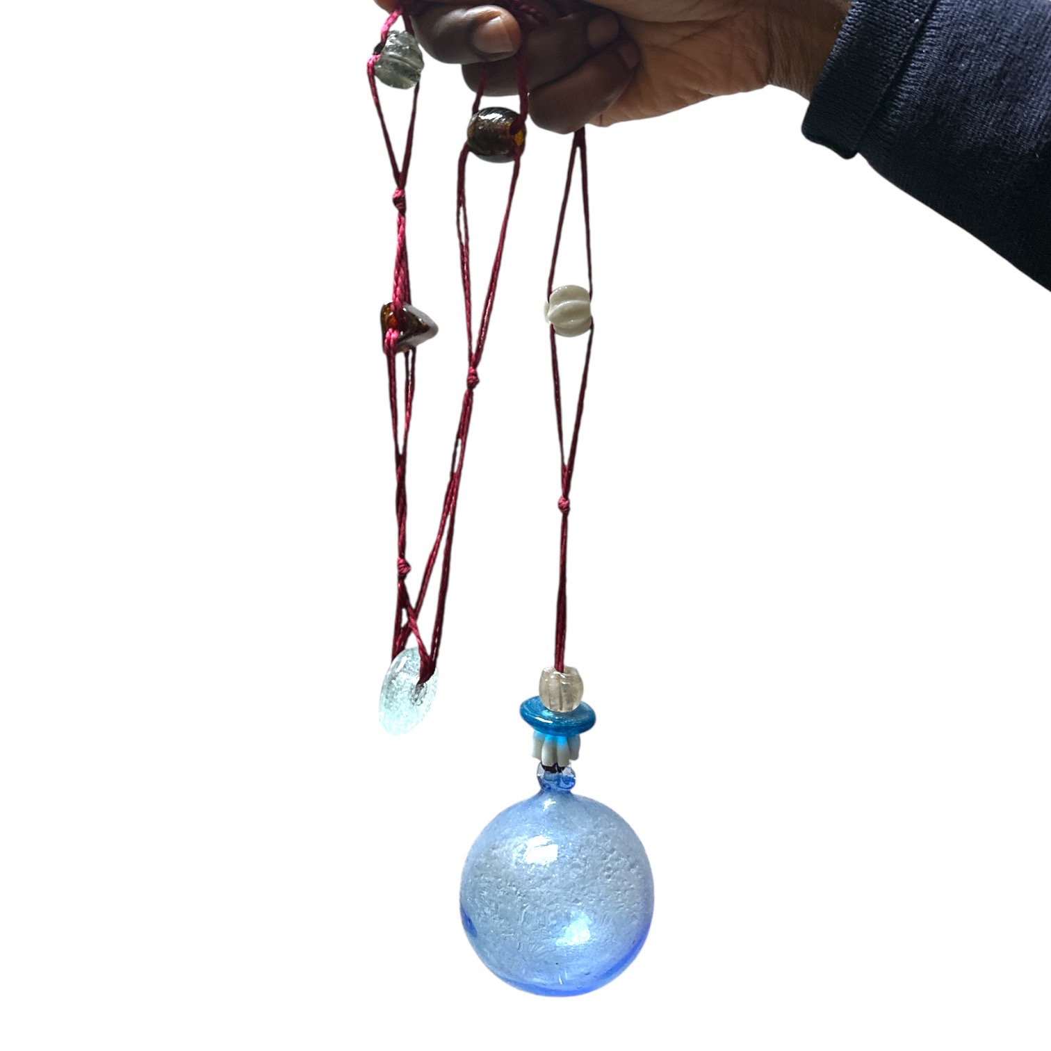 Guirlande Verre Soufflé bleu orage. Bulle Ornement. VerGuiB8. Lifestyle. Pâte de Verre Décorative