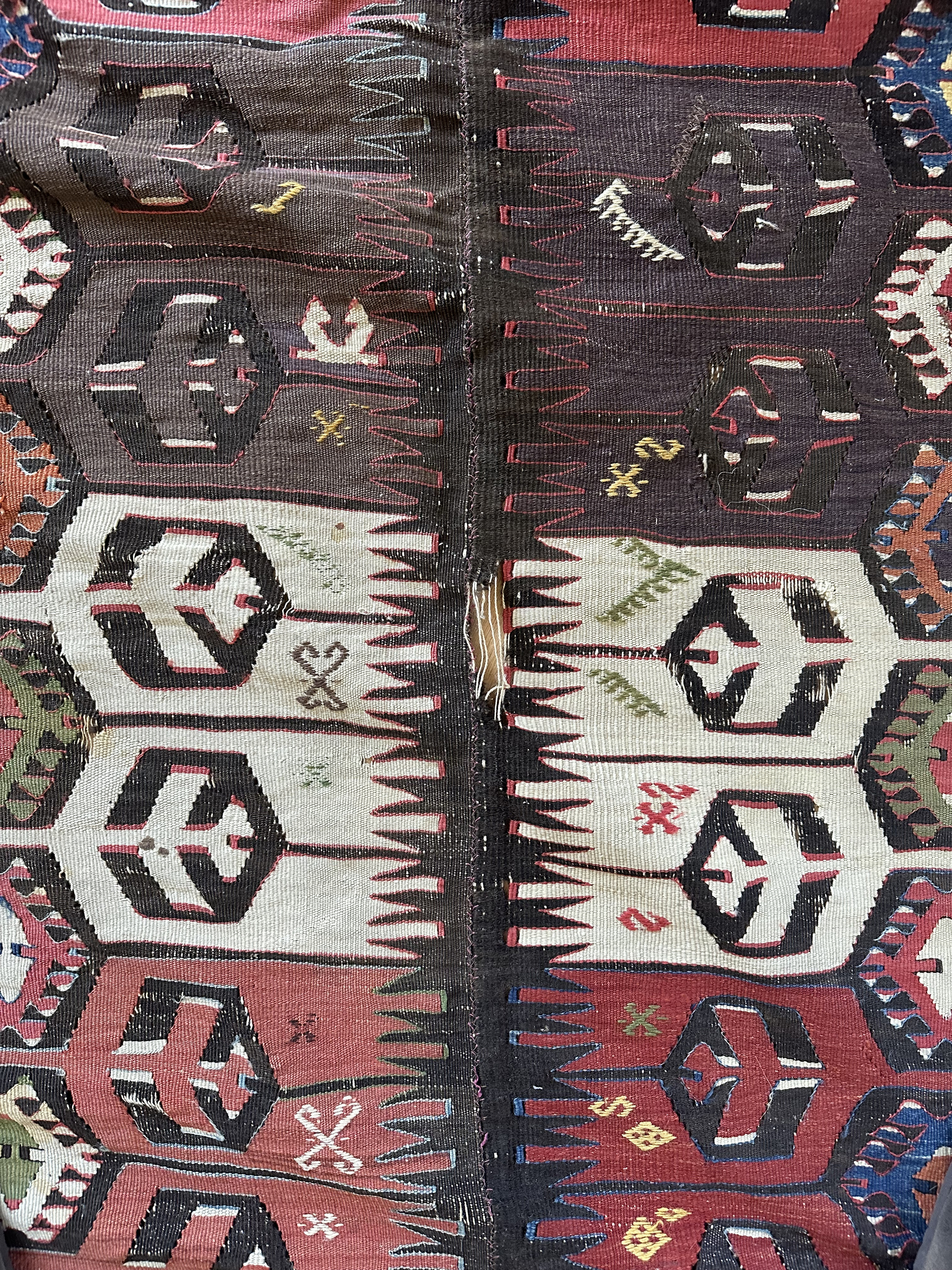 Kilim ancien. Bro1T1. La Route des Rois. Brocante