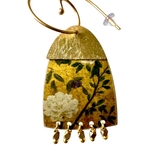 Boucles doreilles Tamah Carmin et Antique Gold. BijA4. La Route des Rois. Lifestyle. Bijoux