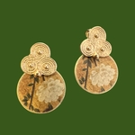 Boucles doreilles Zihla Carmin et Antique Gold. BijA2. La Route des Rois. Lifestyle. Bijoux