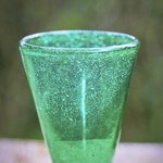 Verre à pied Jafar vert Egypte. VerJa3. La Route des Rois. Lifestyle. Verres Soufflés Egypte