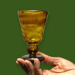 Verre à pied Jafar ambre miel Egypte. VerJa4. La Route des Rois. Lifestyle. Verre soufflé Egypte