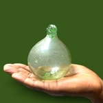 Boule de verre vert d'eau. Aurora Egypte. Medium. VerBou7. Lifestyle. Pâte de Verre Décorative