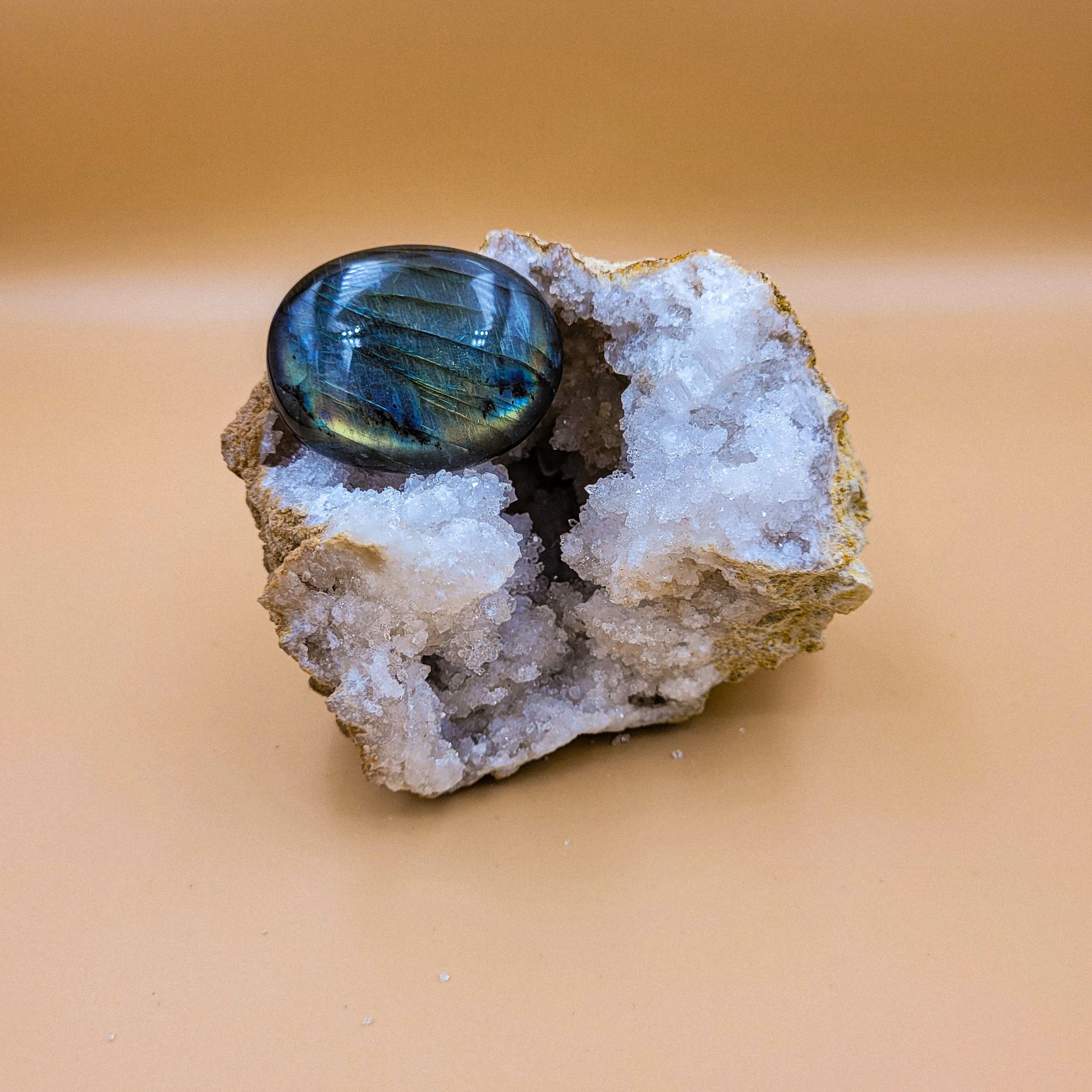 Galet-Labradorite-35gr-zoom