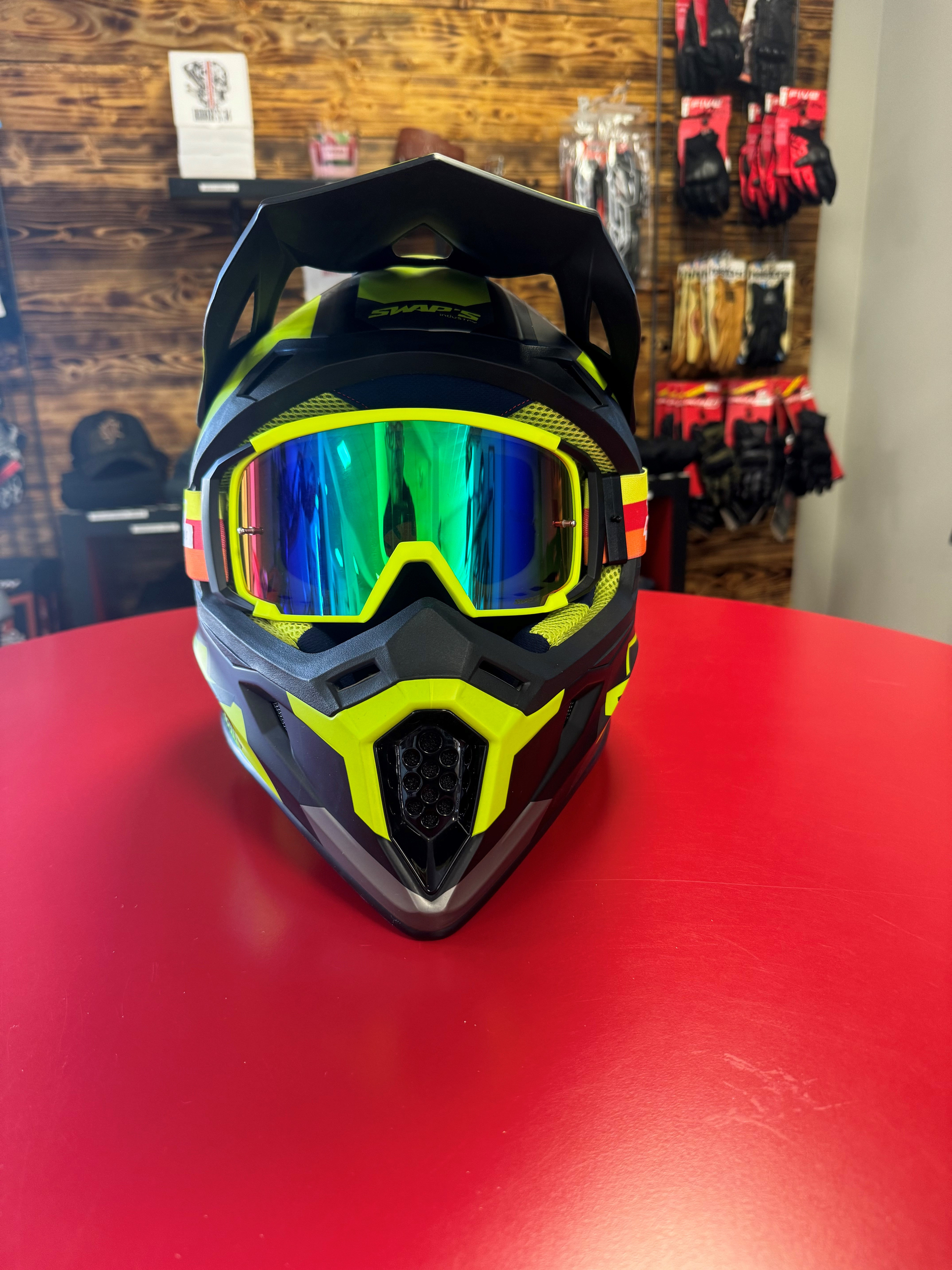 casquehelmetcrossenduroswapsblurs818noirblackvertgreenshopmagasinequipementmotomotardmontpellierheraultoccitanieriders34barpromo5