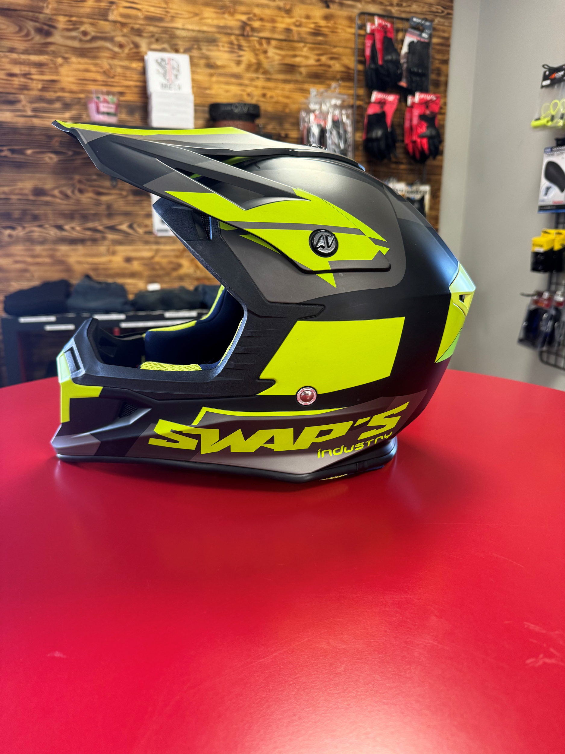 casquehelmetcrossenduroswapsblurs818noirblackvertgreenshopmagasinequipementmotomotardmontpellierheraultoccitanieriders34barpromo3